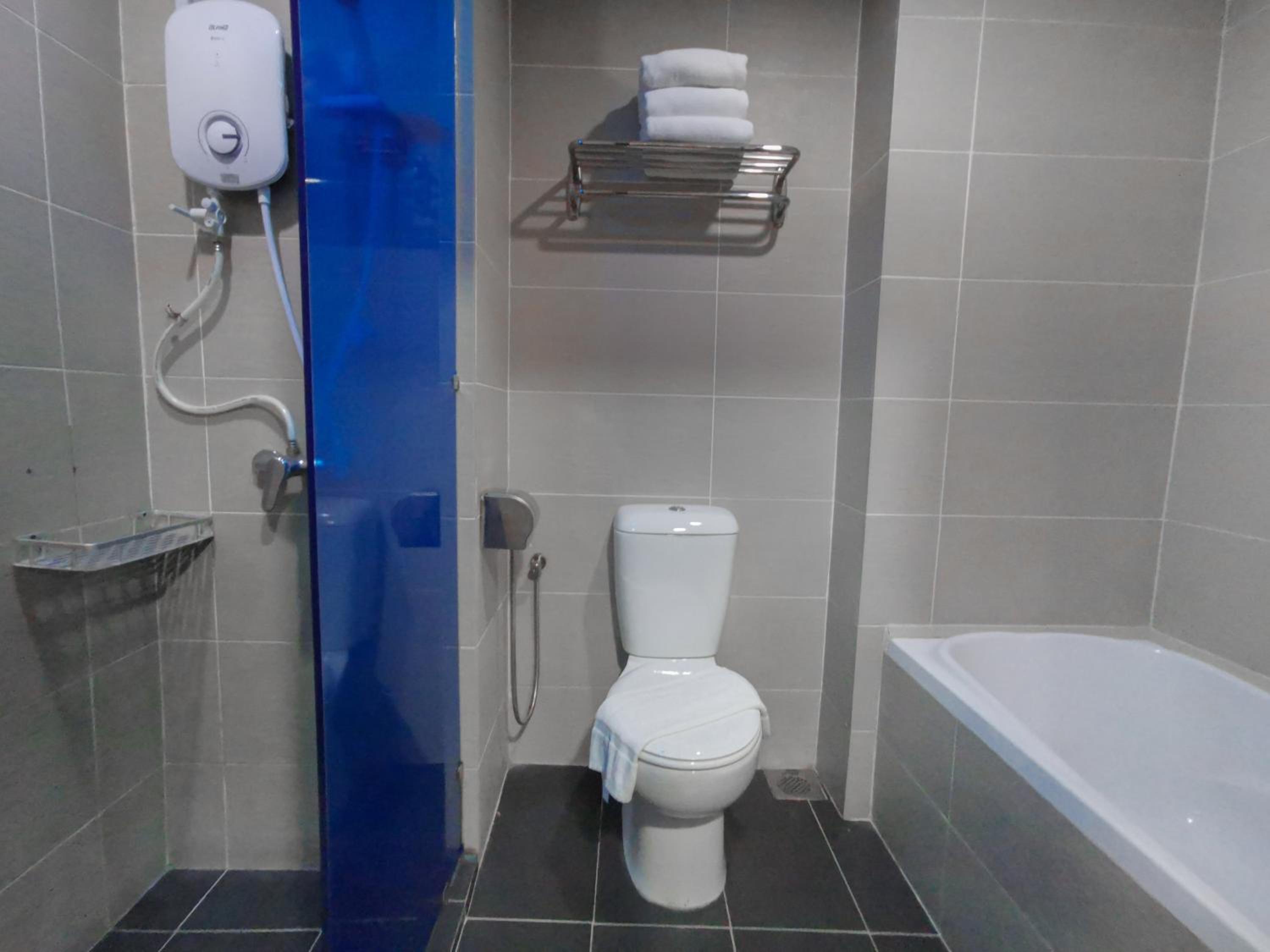 Family Suite - Photo 8
