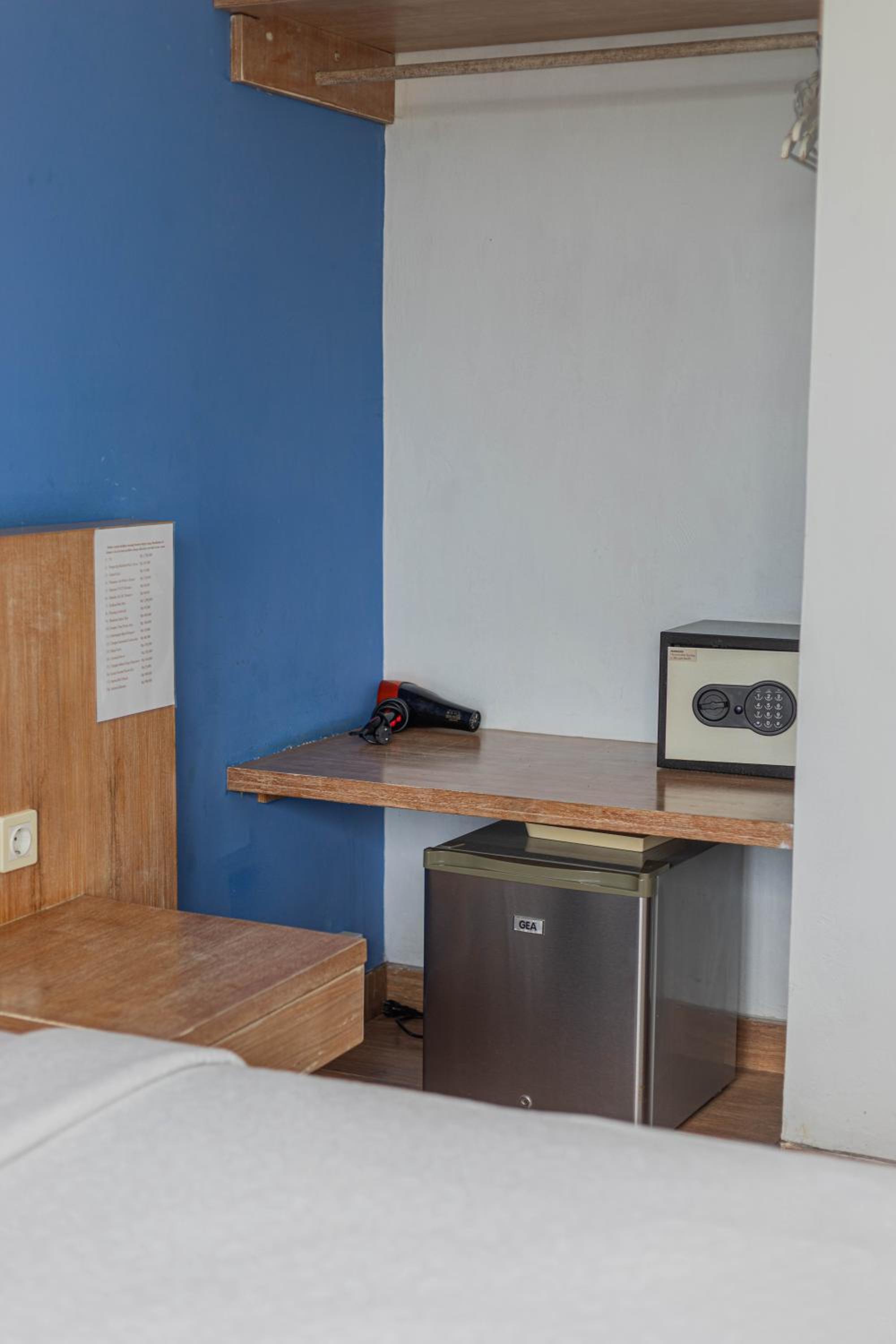 Deluxe Twin Room Balcony With Pool View - Photo 24