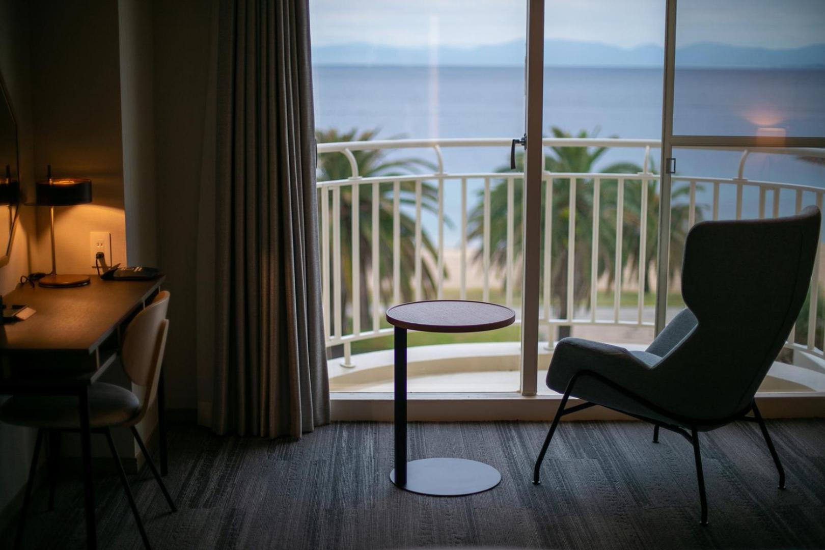 Twin Room With Sea View - Photo 3