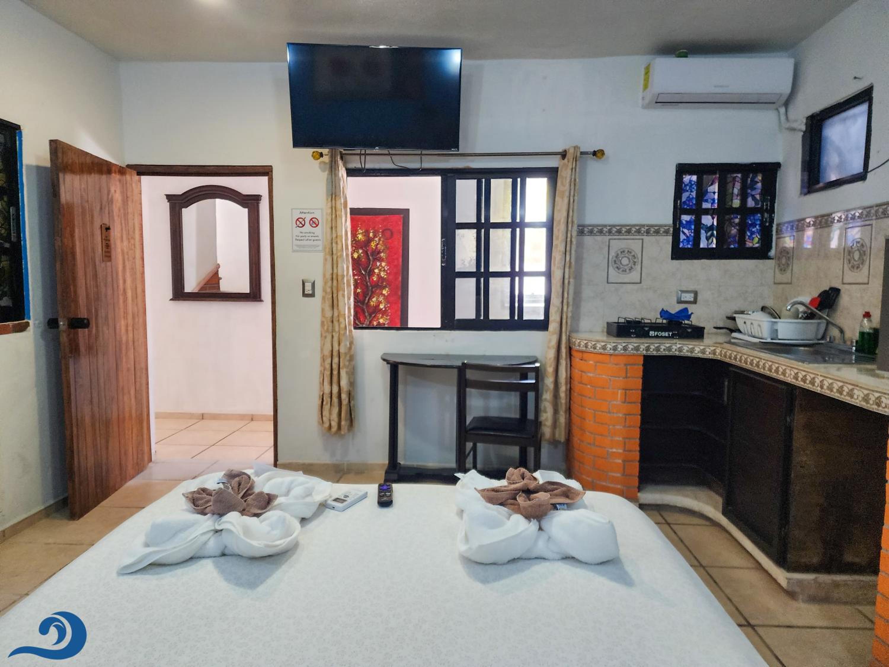Small Double Room - Photo 7