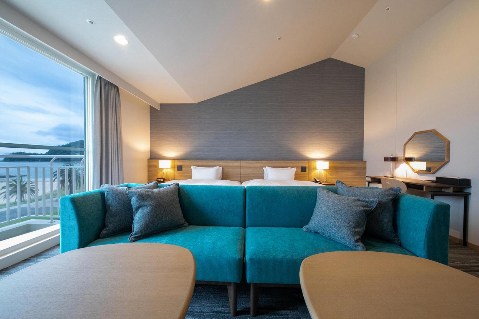 Double Room with Sea View - Photo 6