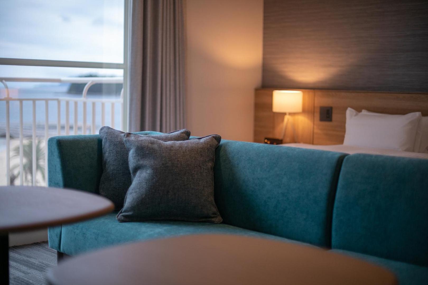 Double Room with Sea View - Photo 2