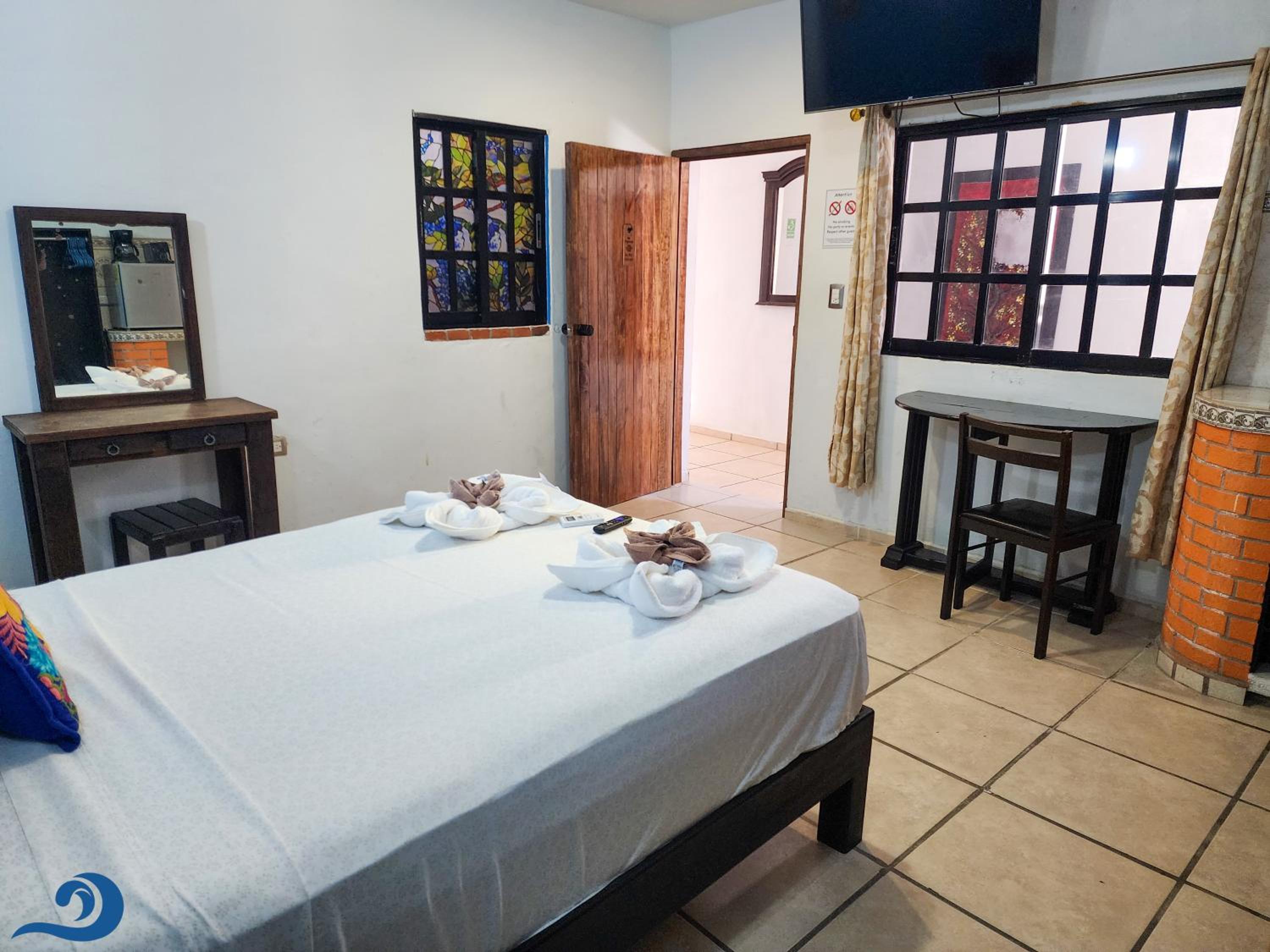 Small Double Room - Photo 4