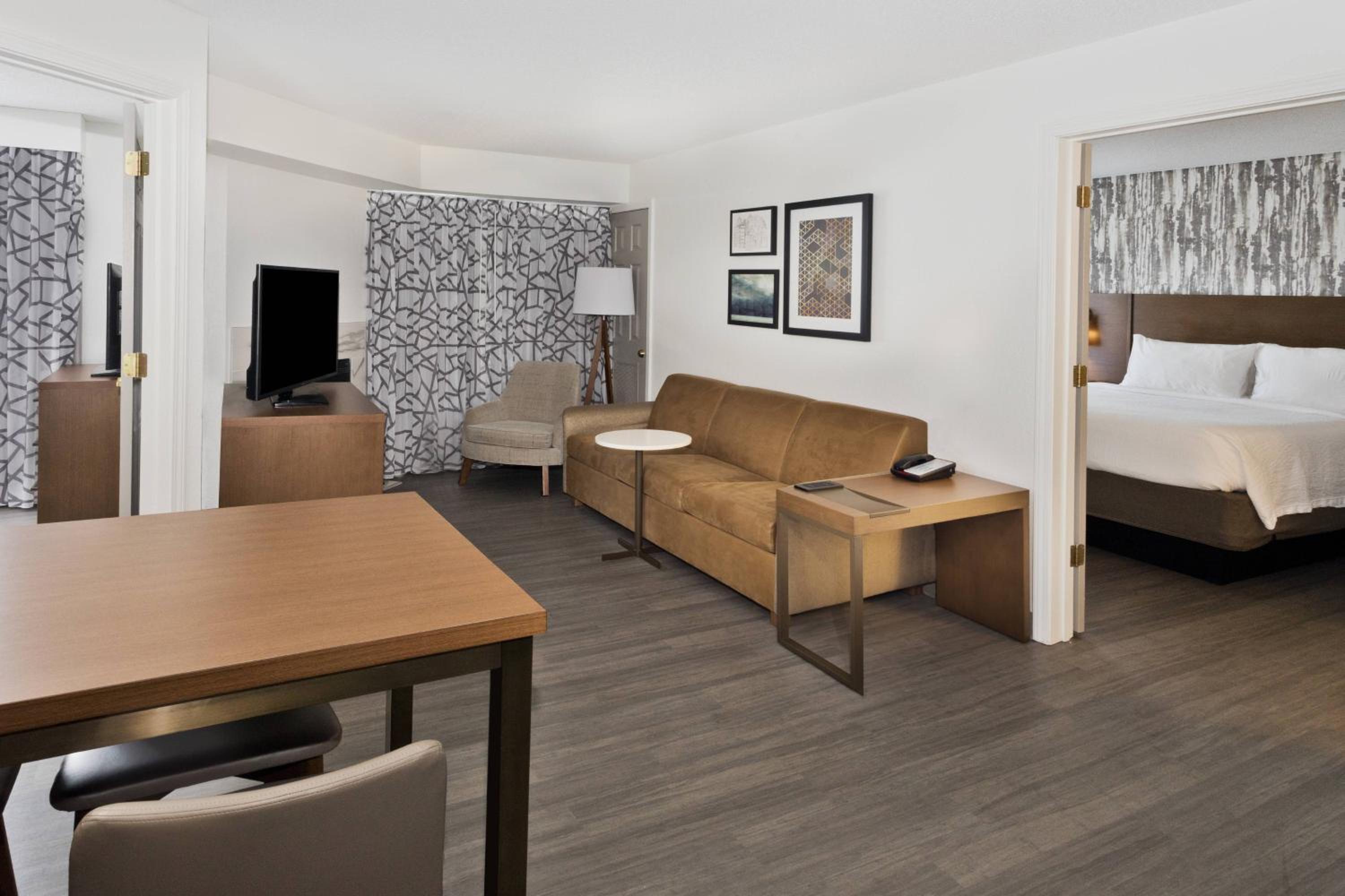 Two-Bedroom Suite - Photo 1