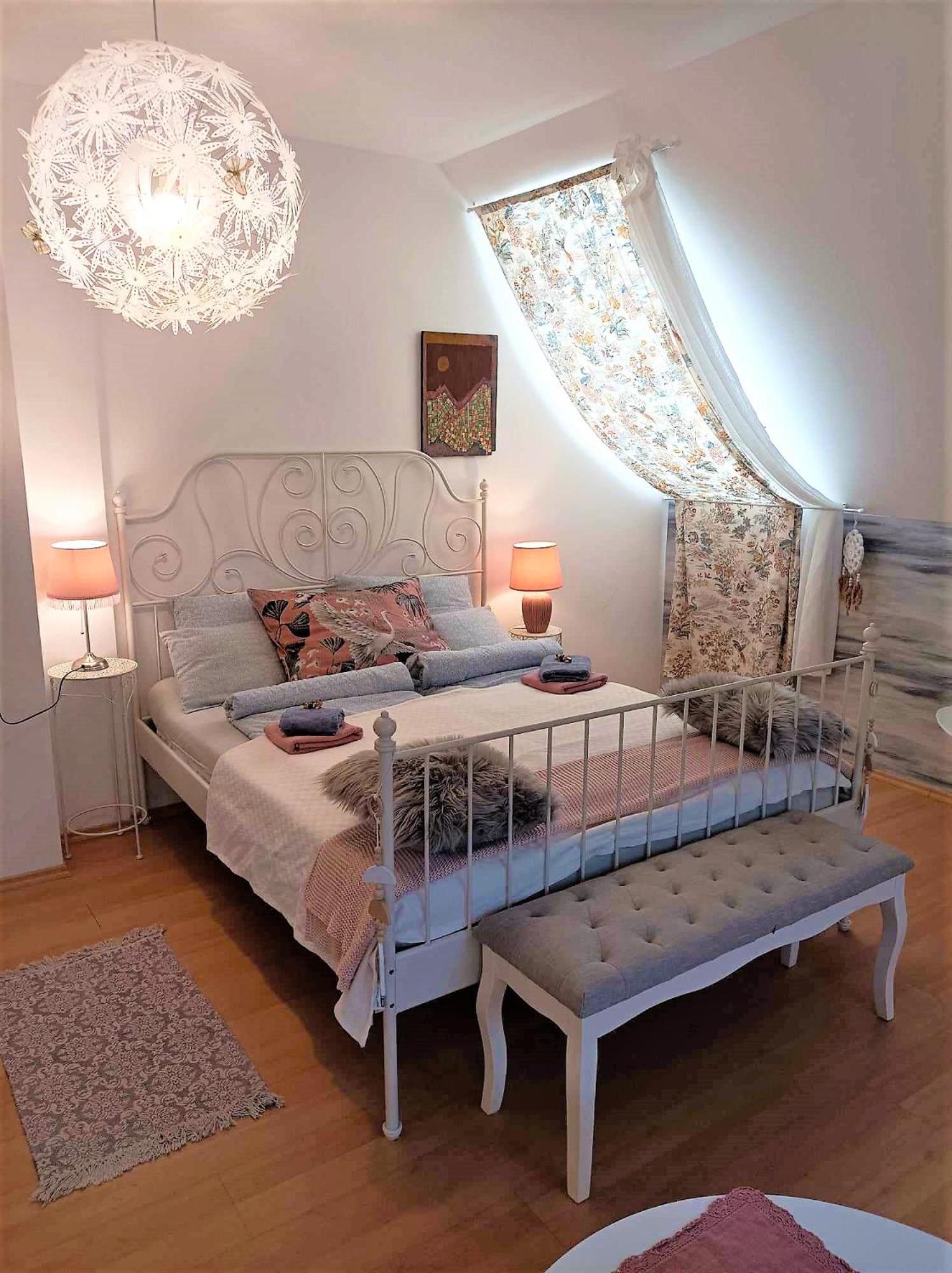 Large Twin Room photo 1