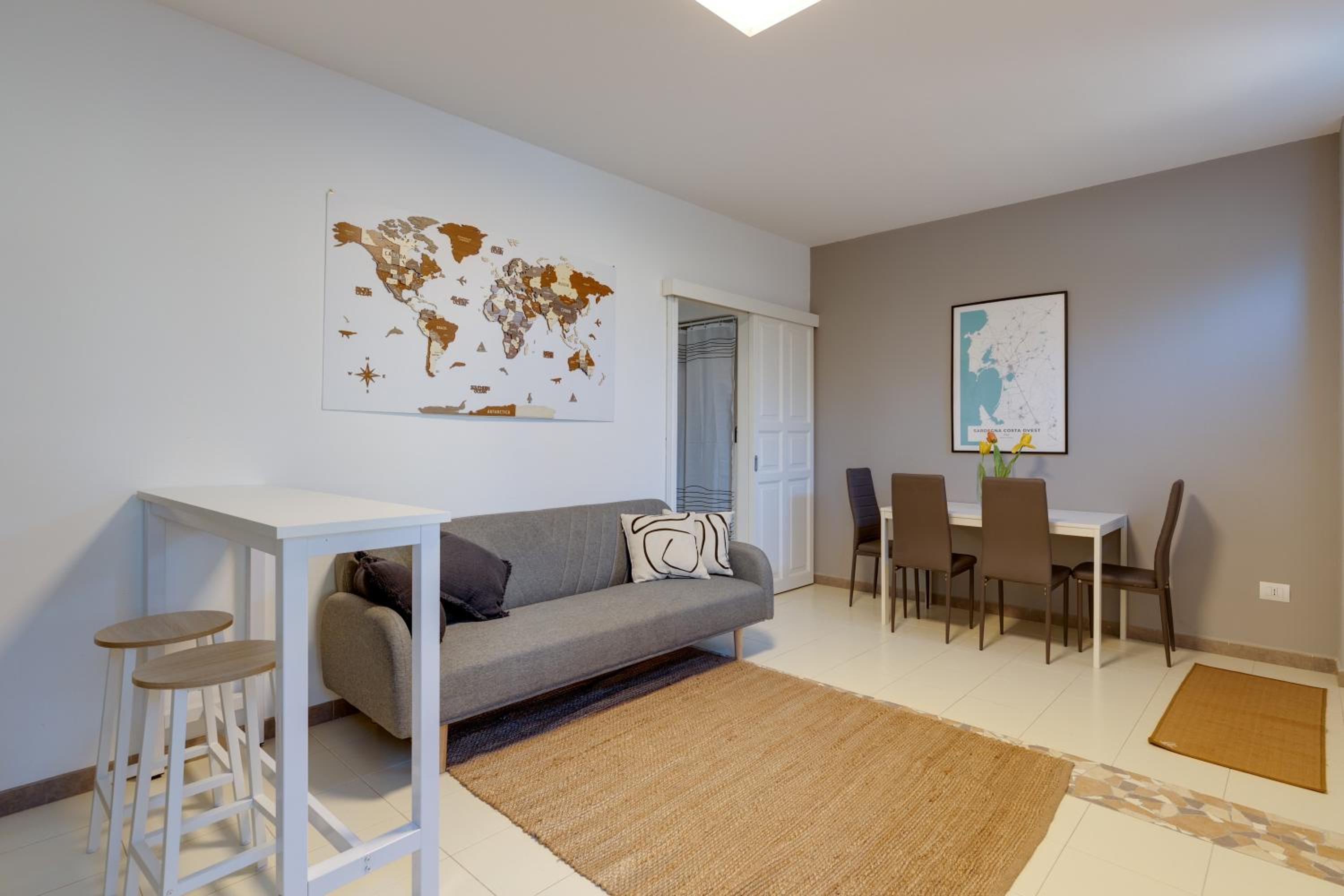 Superior One-Bedroom Apartment