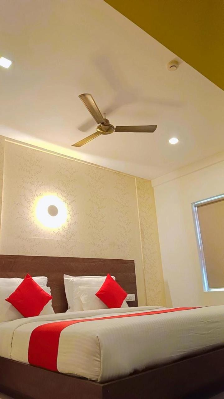 Deluxe Room - Photo 1