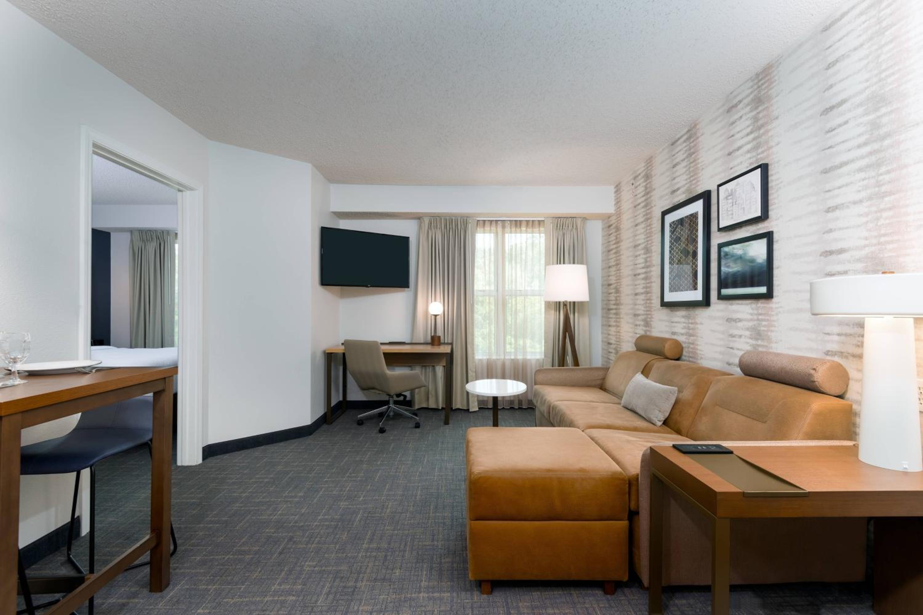 One-Bedroom Queen Suite - Photo 1