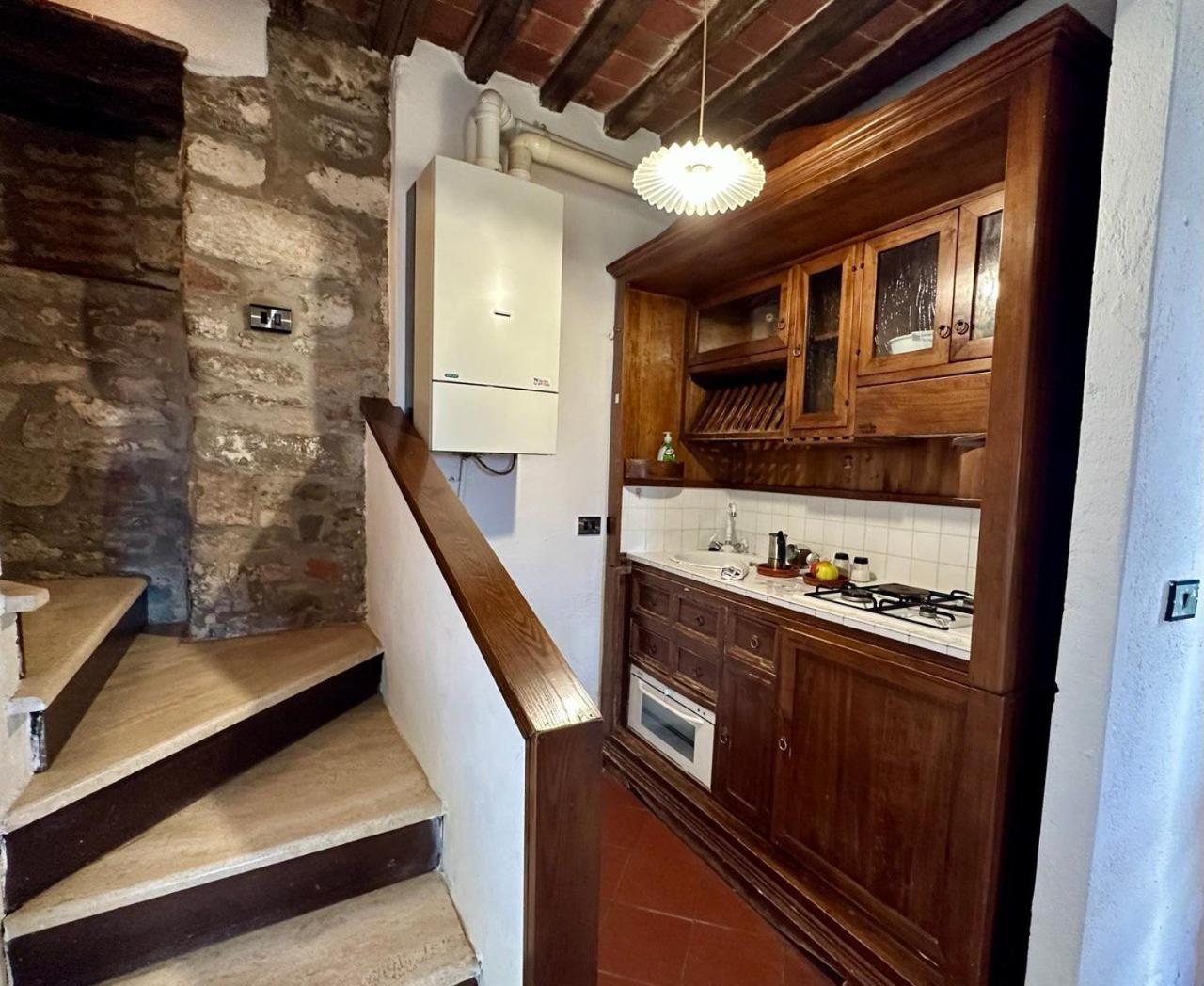 Apartment - Split Level photo 3