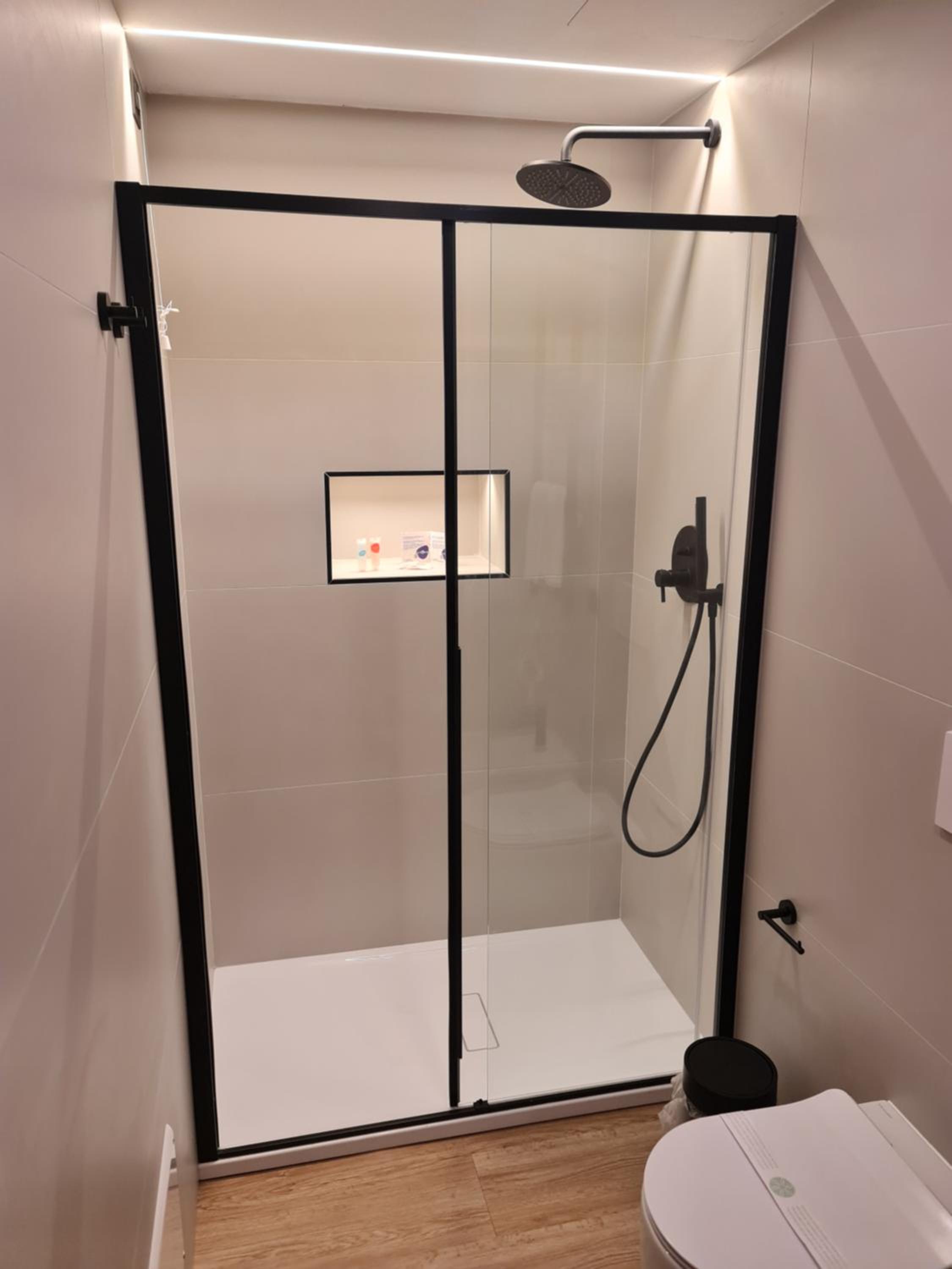 Superior Triple Room photo 3