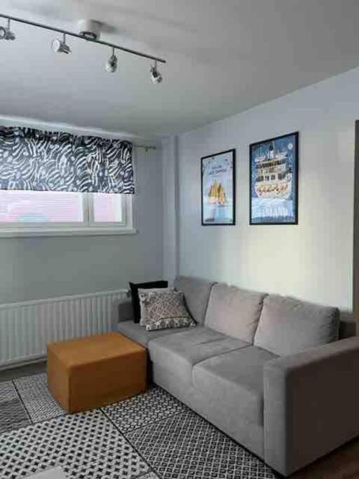 One-Bedroom Apartment photo 2