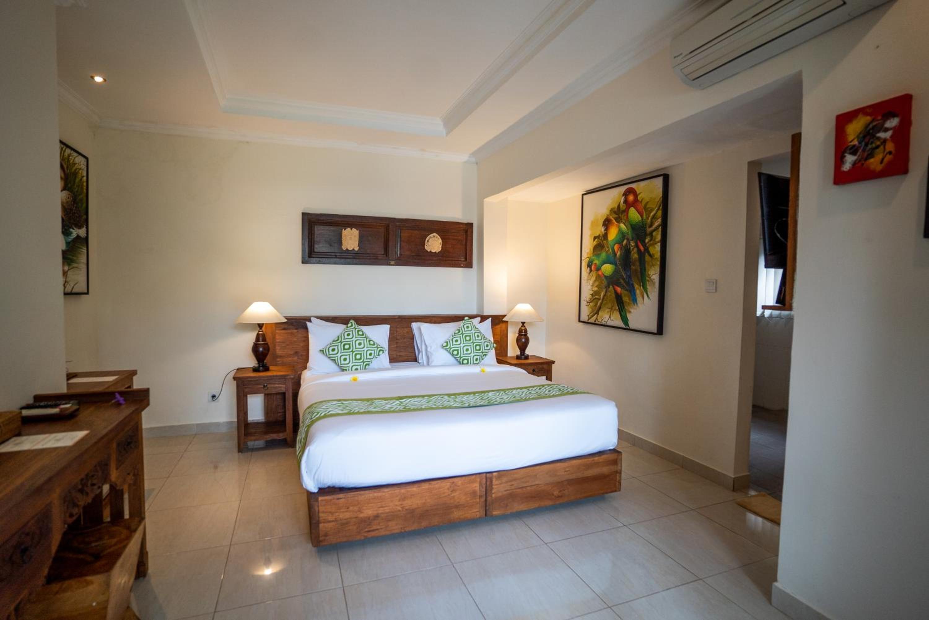 Deluxe Villa with Free Benefit - Photo 10