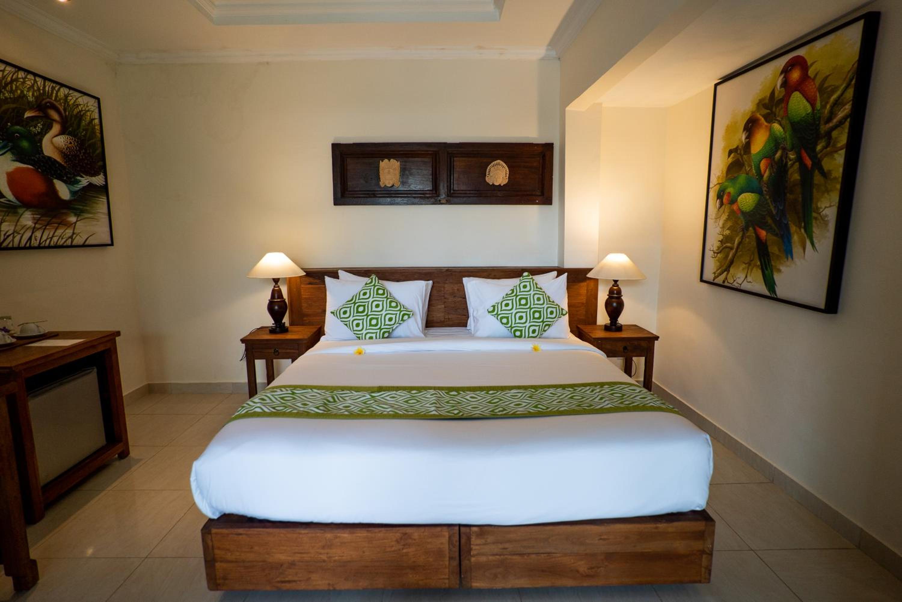 Deluxe Villa with Free Benefit - Photo 9