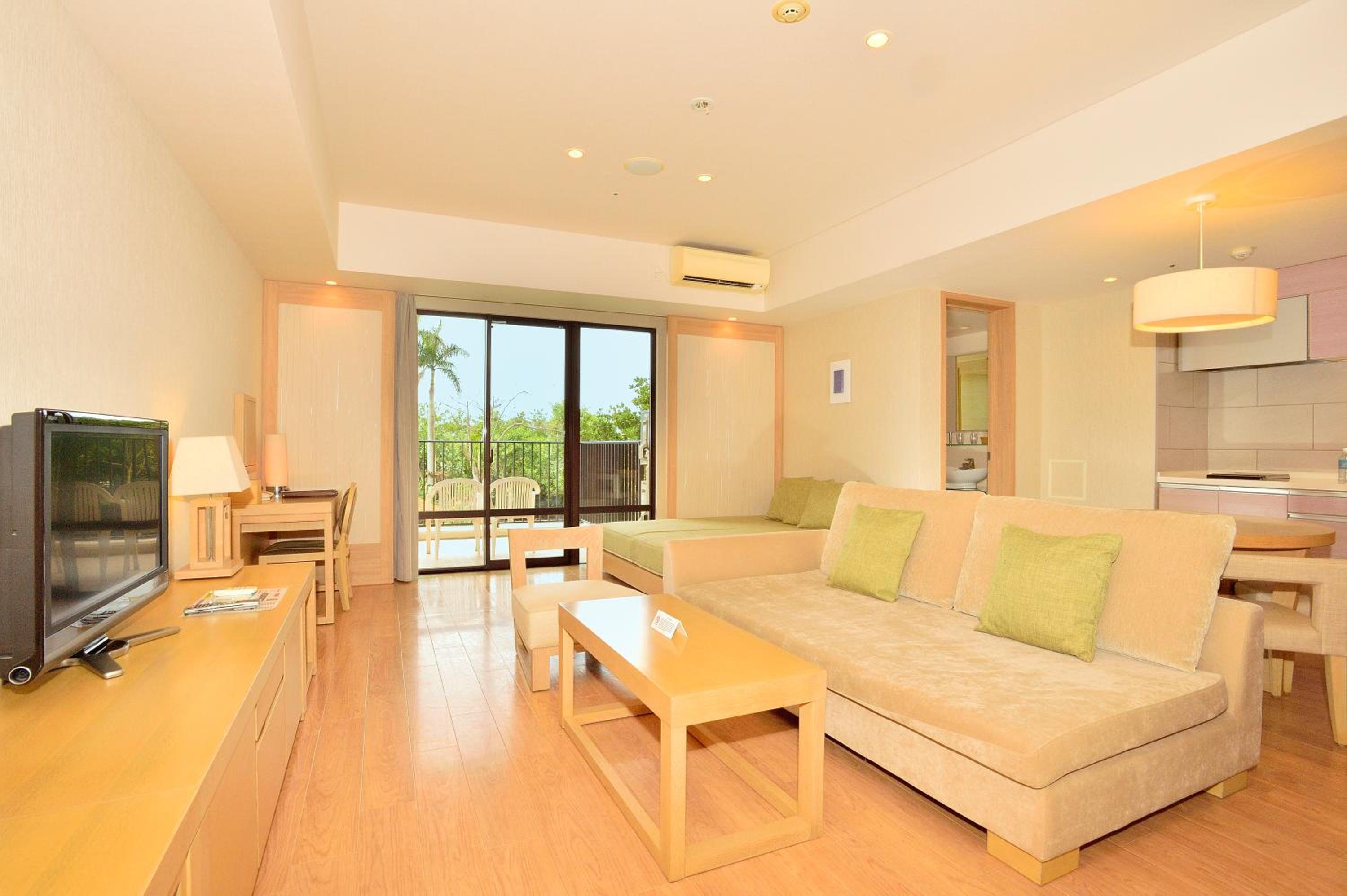 Executive One-Bedroom Suite - Second Floor - Photo 17