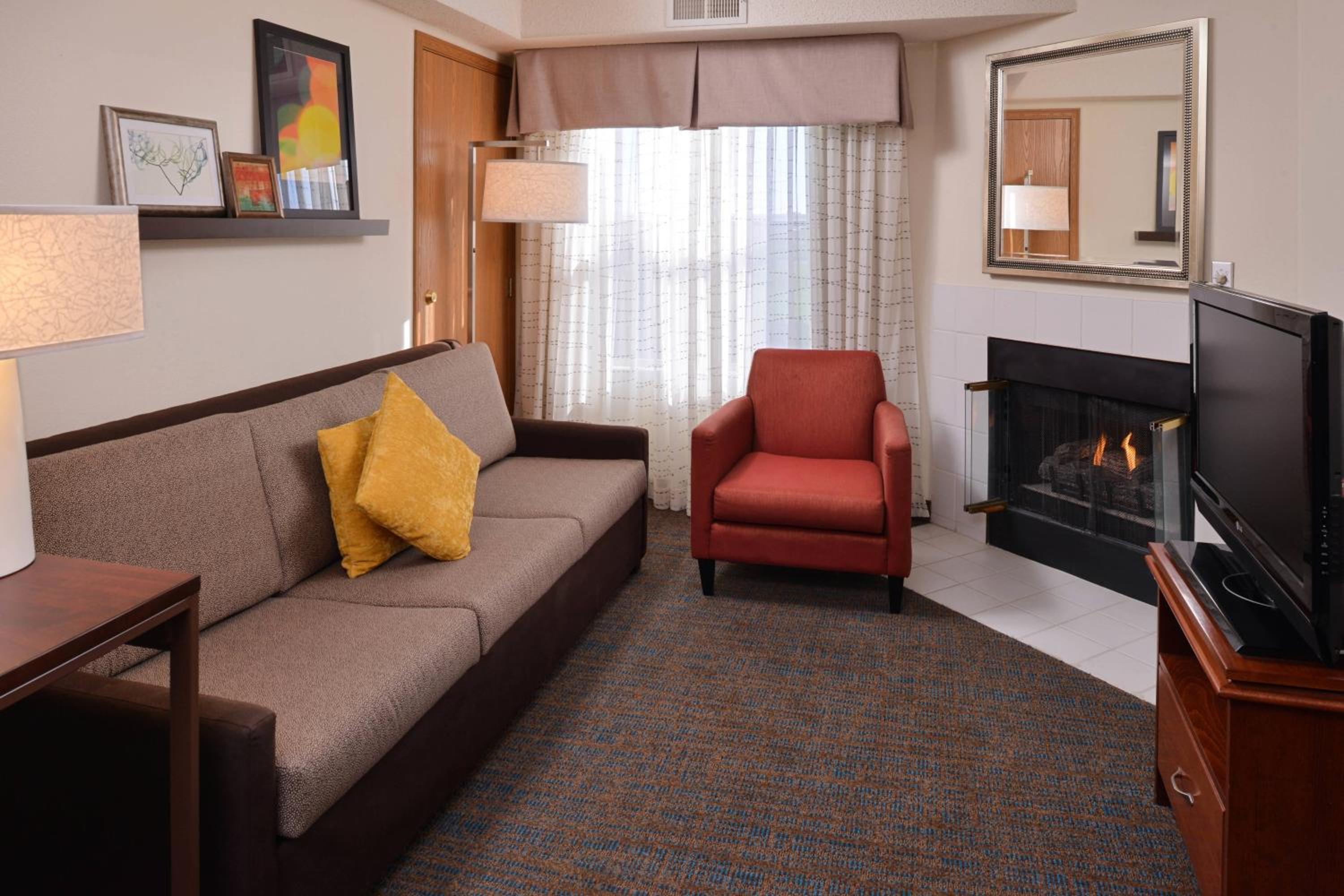 Two-Bedroom Suite with Fireplace - Photo 1