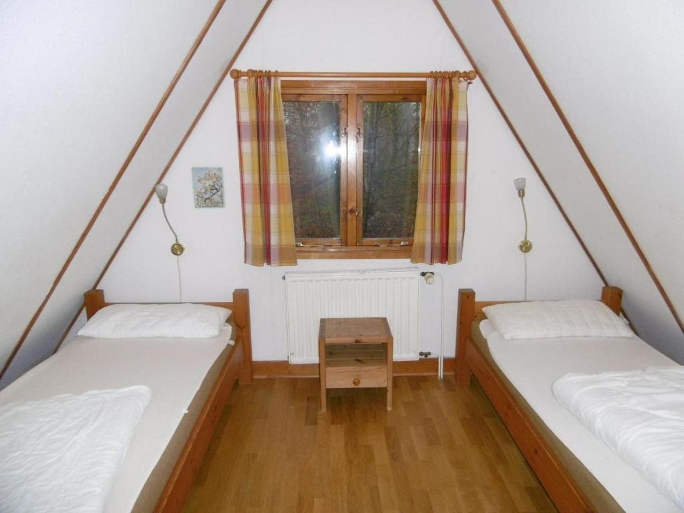 Three-Bedroom House photo 3