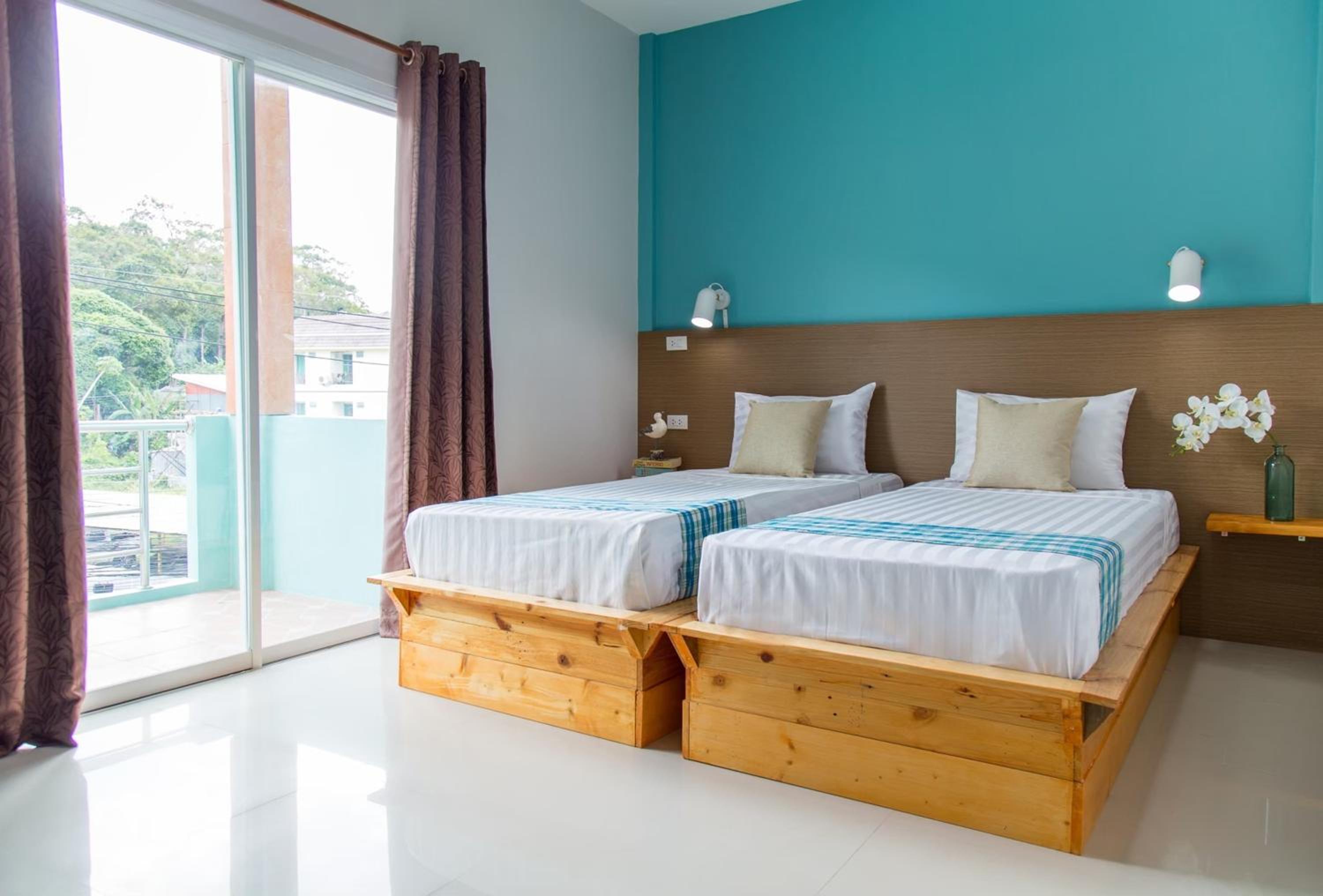 Twin Room with Balcony