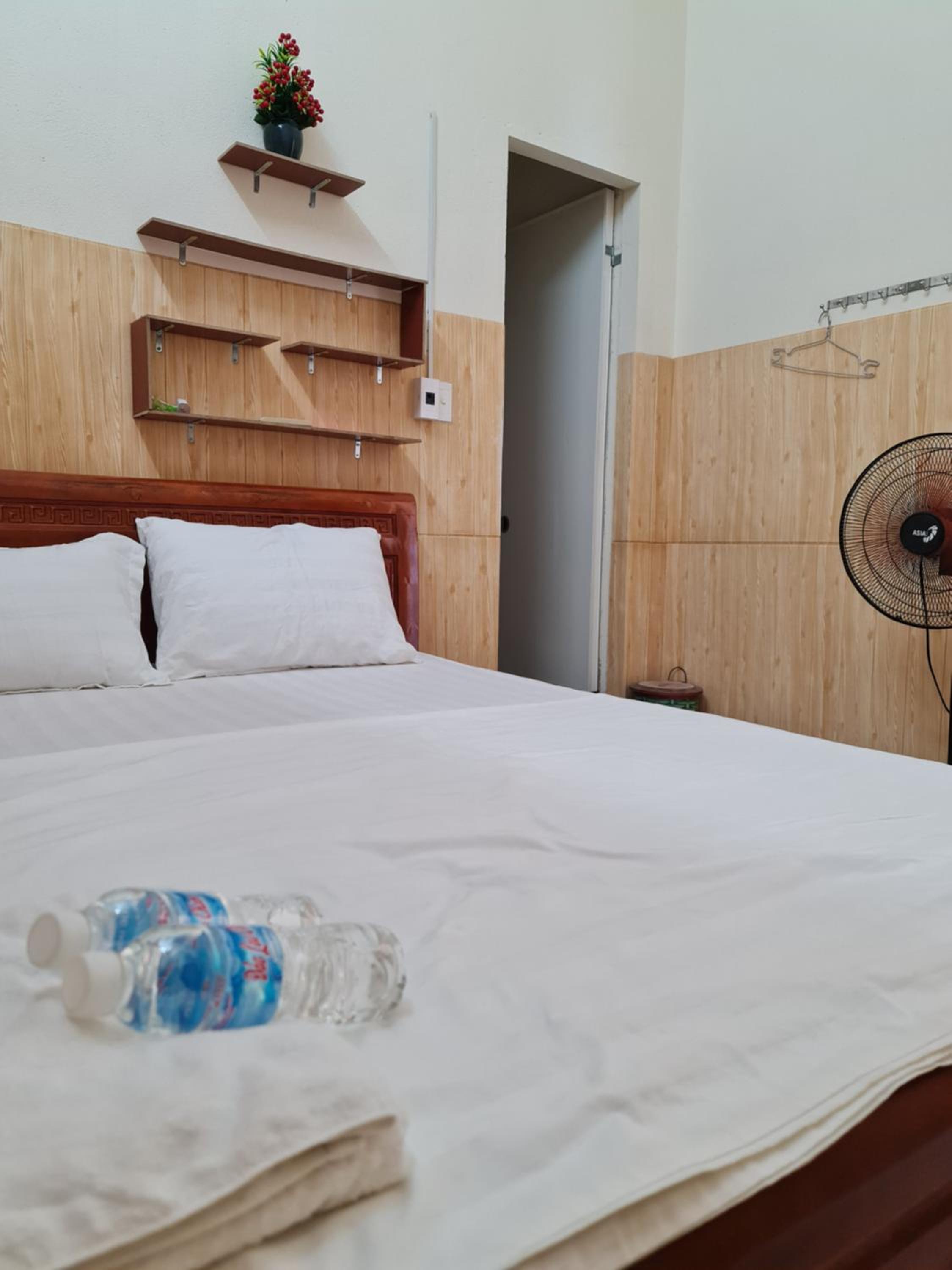 Budget Double Room photo 3