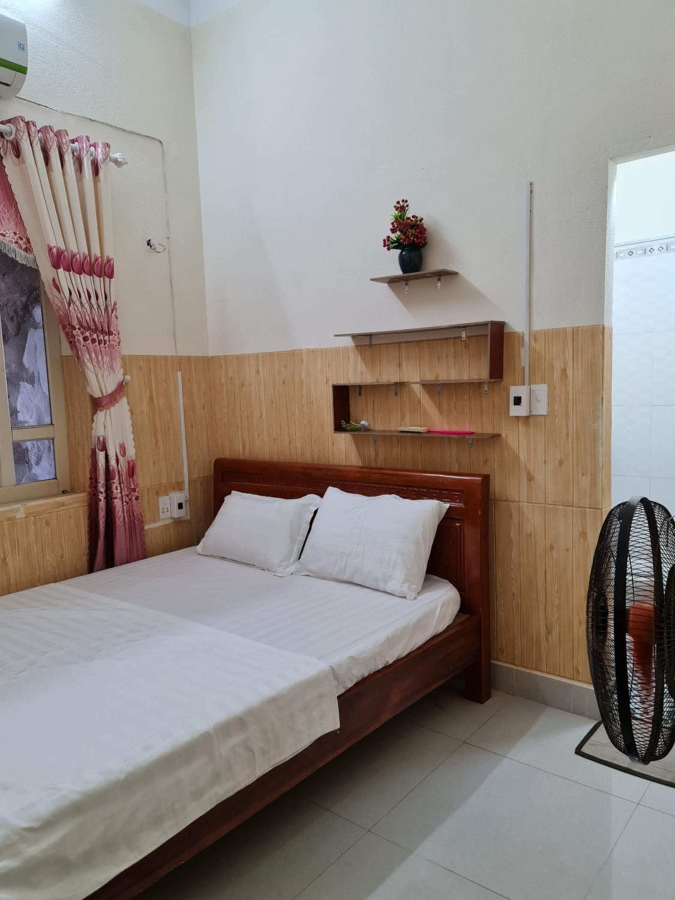 Budget Double Room photo 2