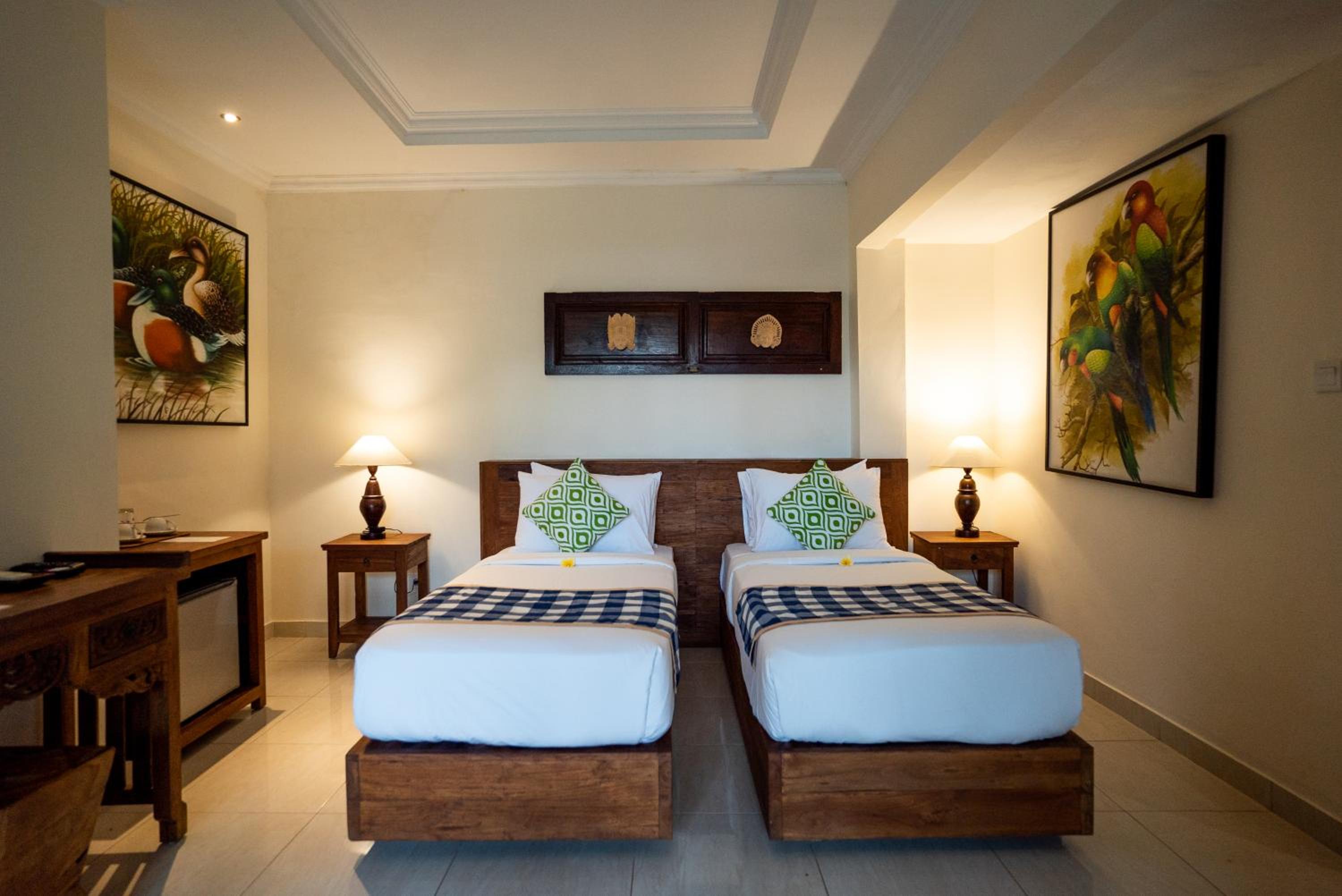 Deluxe Villa with Free Benefit - Photo 3
