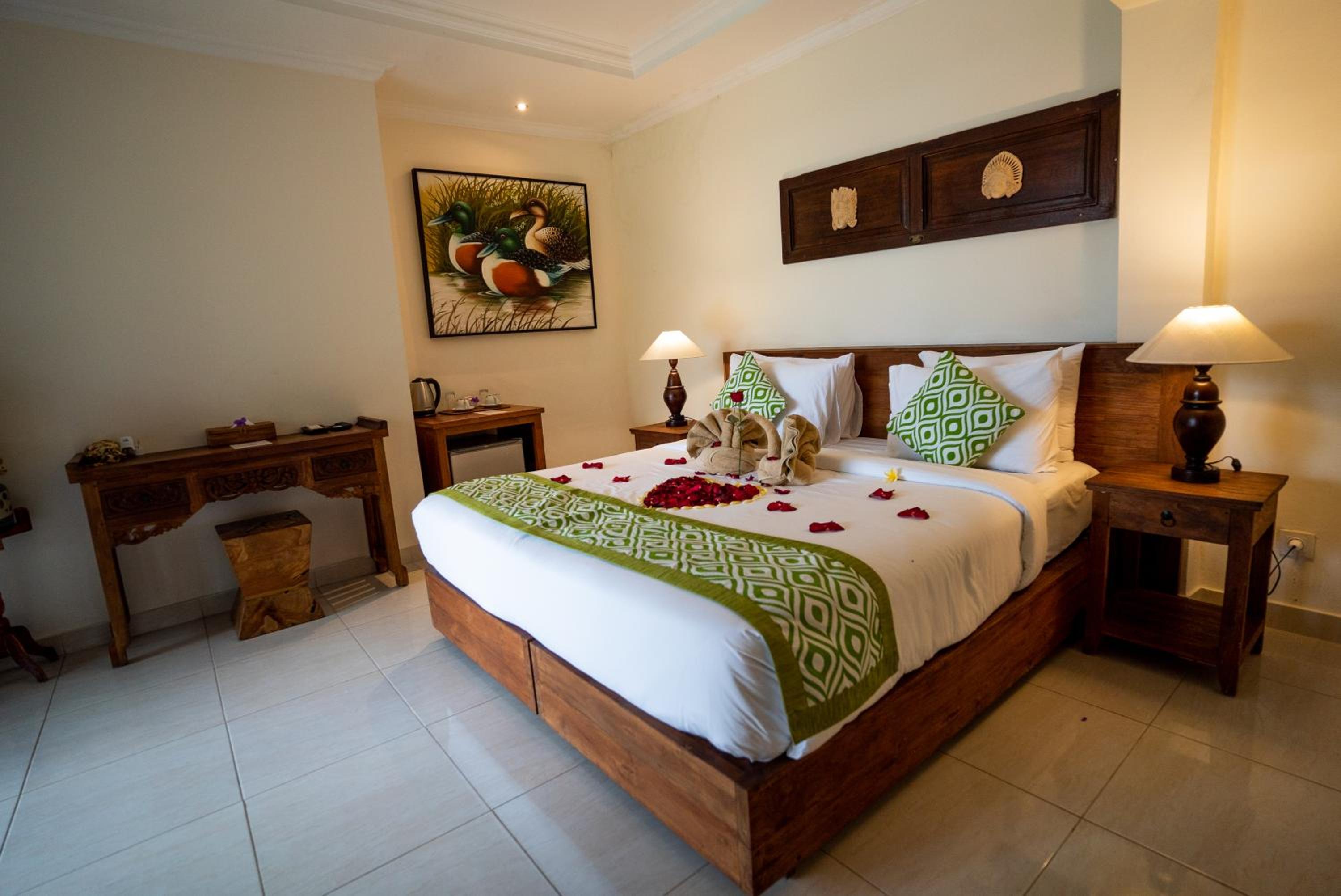 Deluxe Villa with Free Benefit - Photo 1