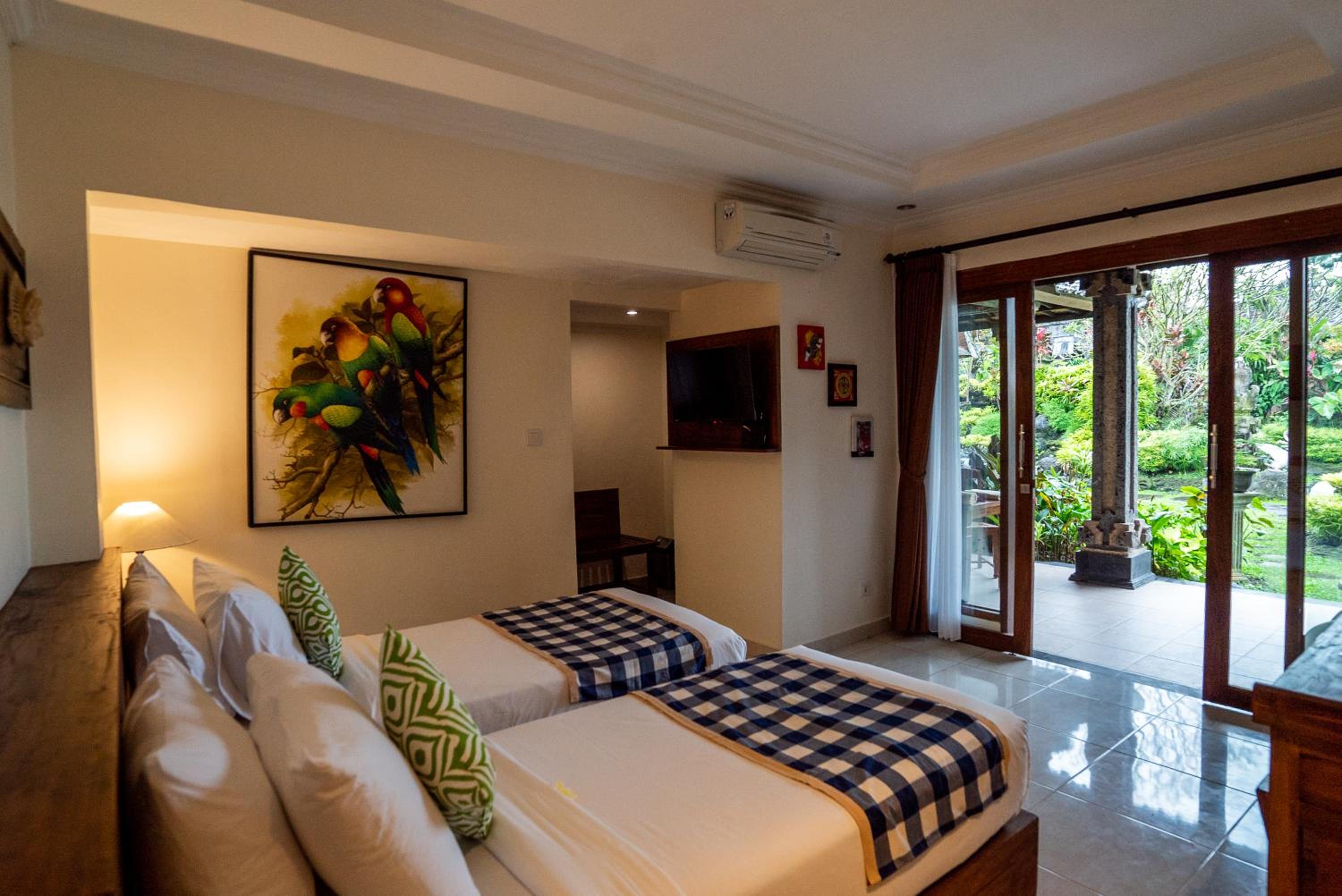Deluxe Villa with Free Benefit - Photo 23