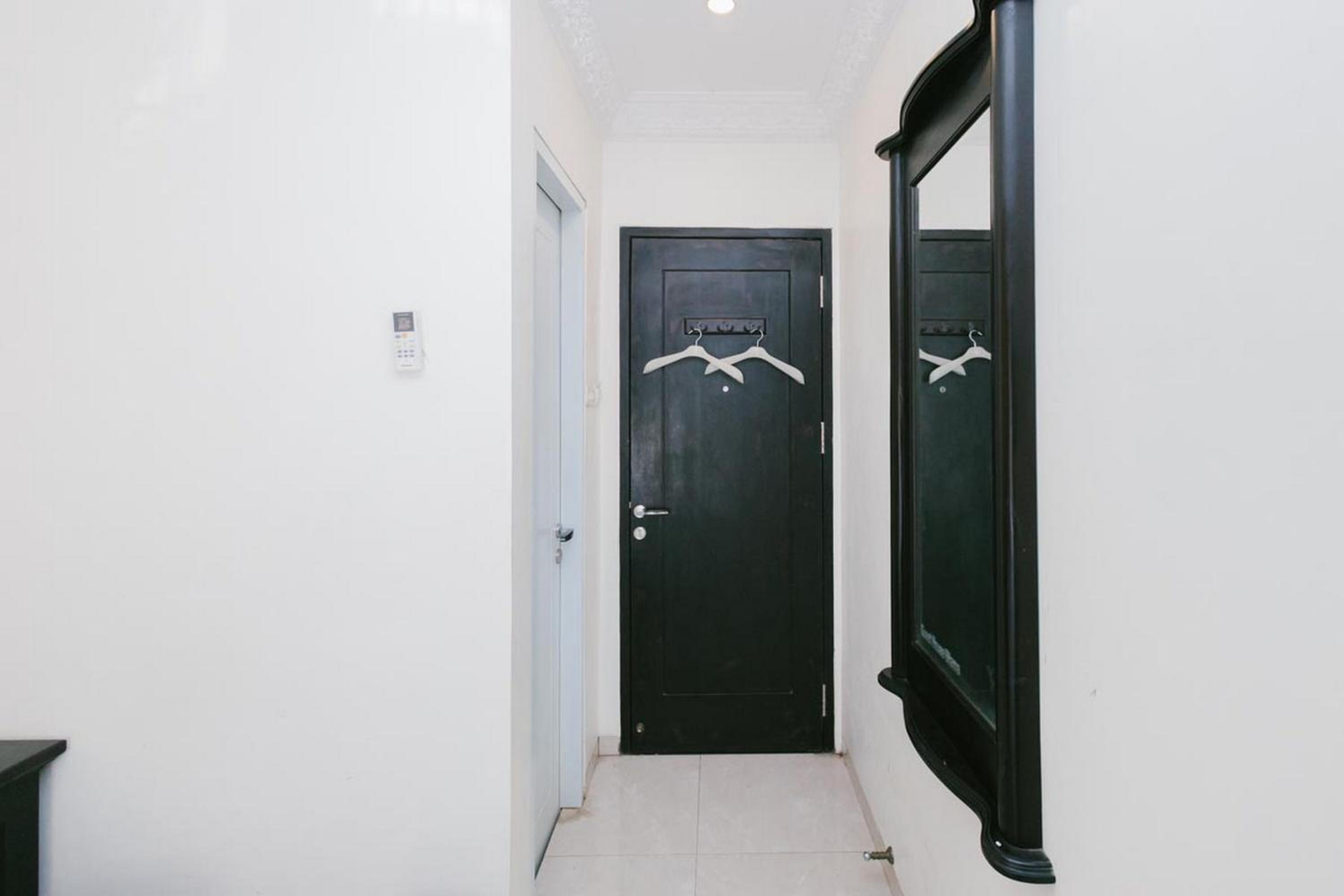 Standard Double Room - Photo 5
