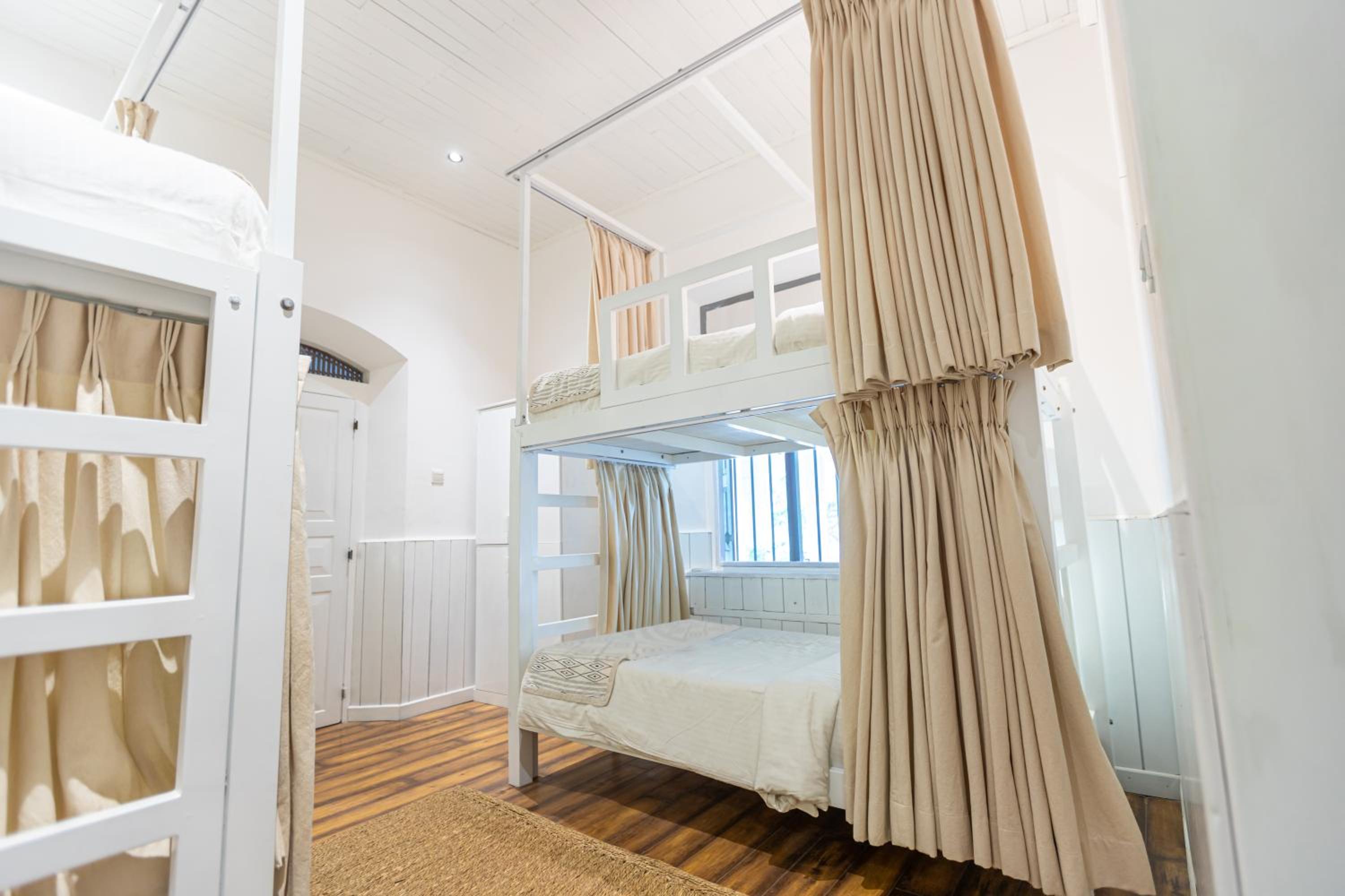 Bed in 4-Bed Mixed Dormitory Room photo 2
