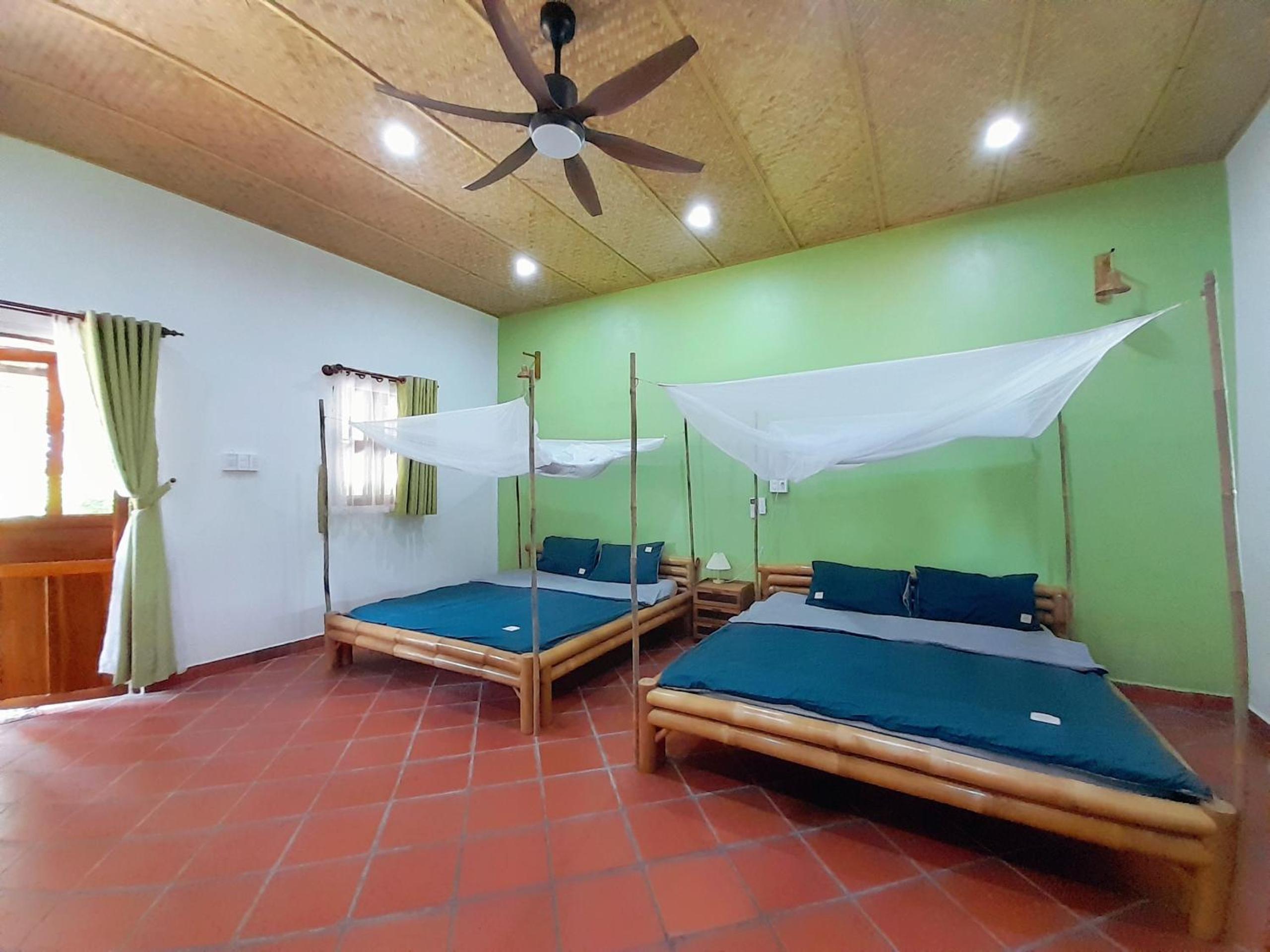 Bungalow - Water Front  photo 3