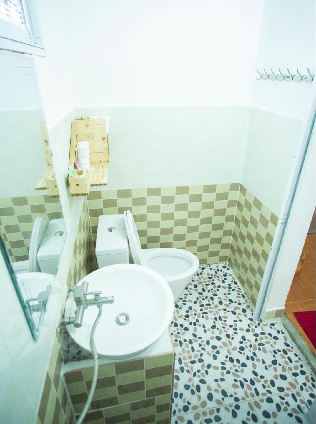 Double Room with Private Bathroom photo 2