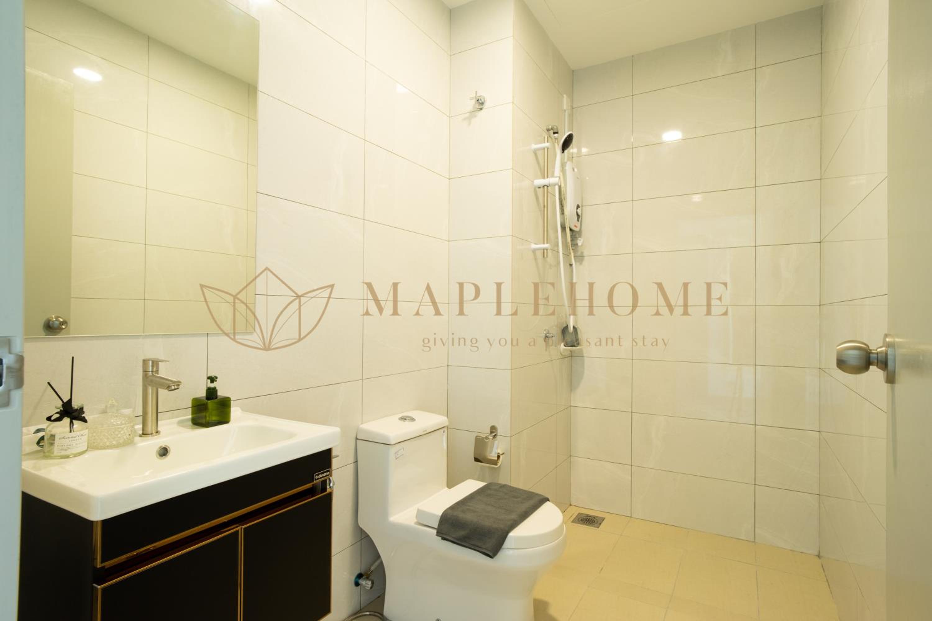 Premier Two-Bedroom Suite (City View) - Photo 15