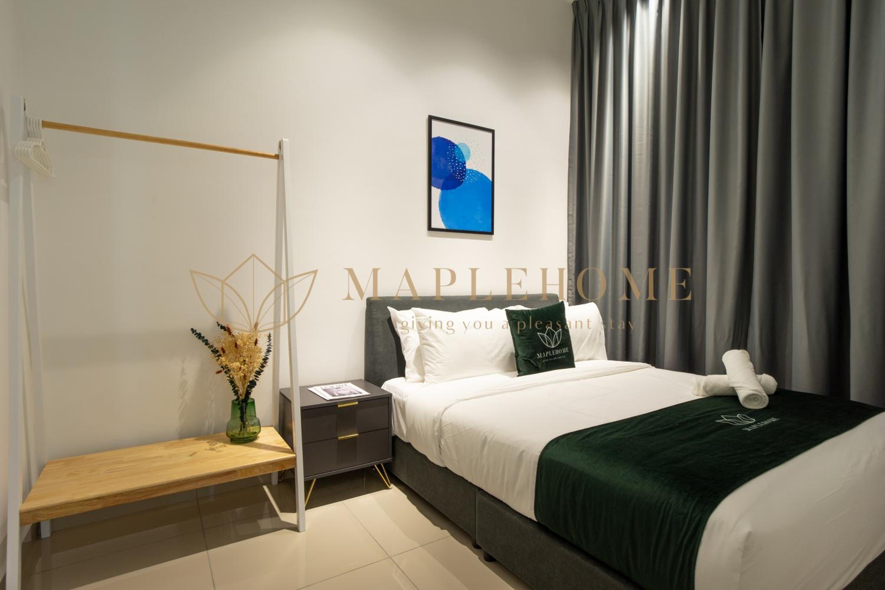 Premier Two-Bedroom Suite (City View) - Photo 13