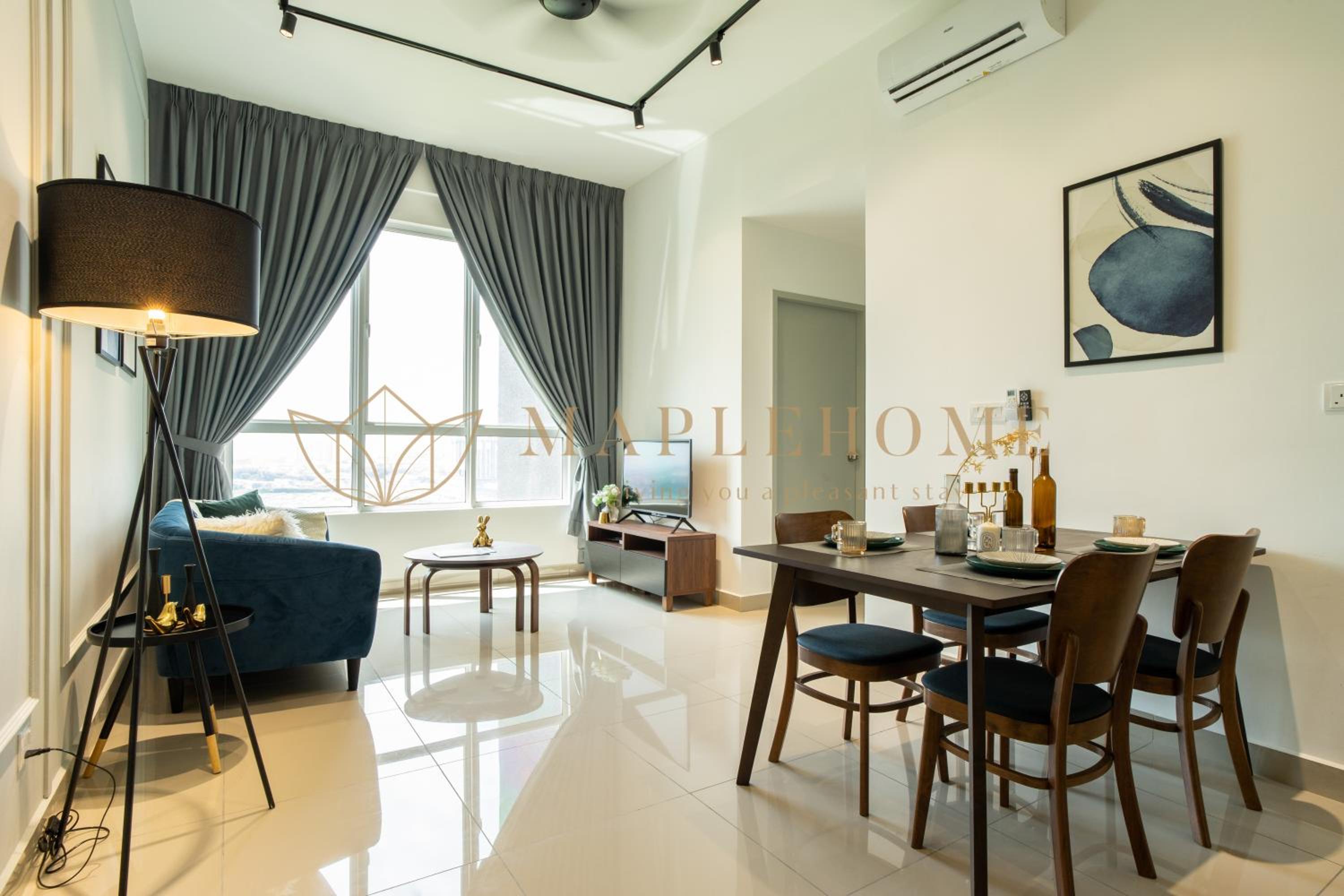 Premier Two-Bedroom Suite (City View) - Photo 11
