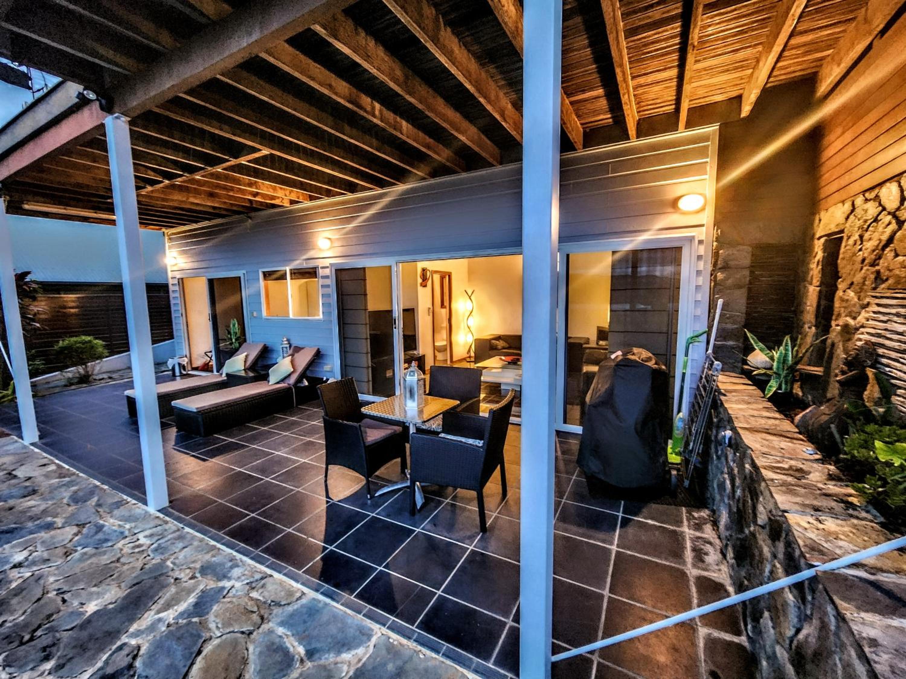 Apartment with Sea View photo 3