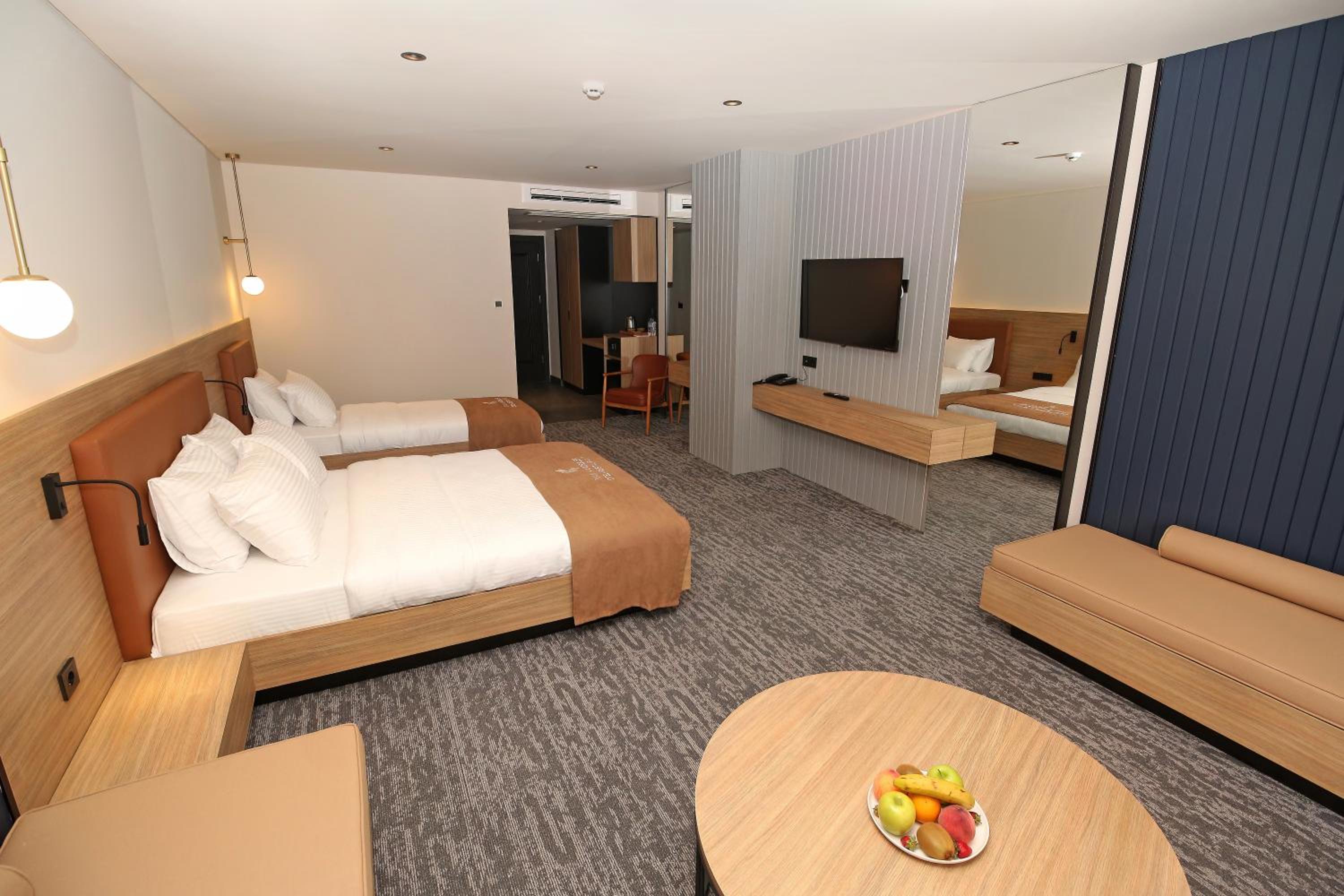 Triple Room - Photo 1