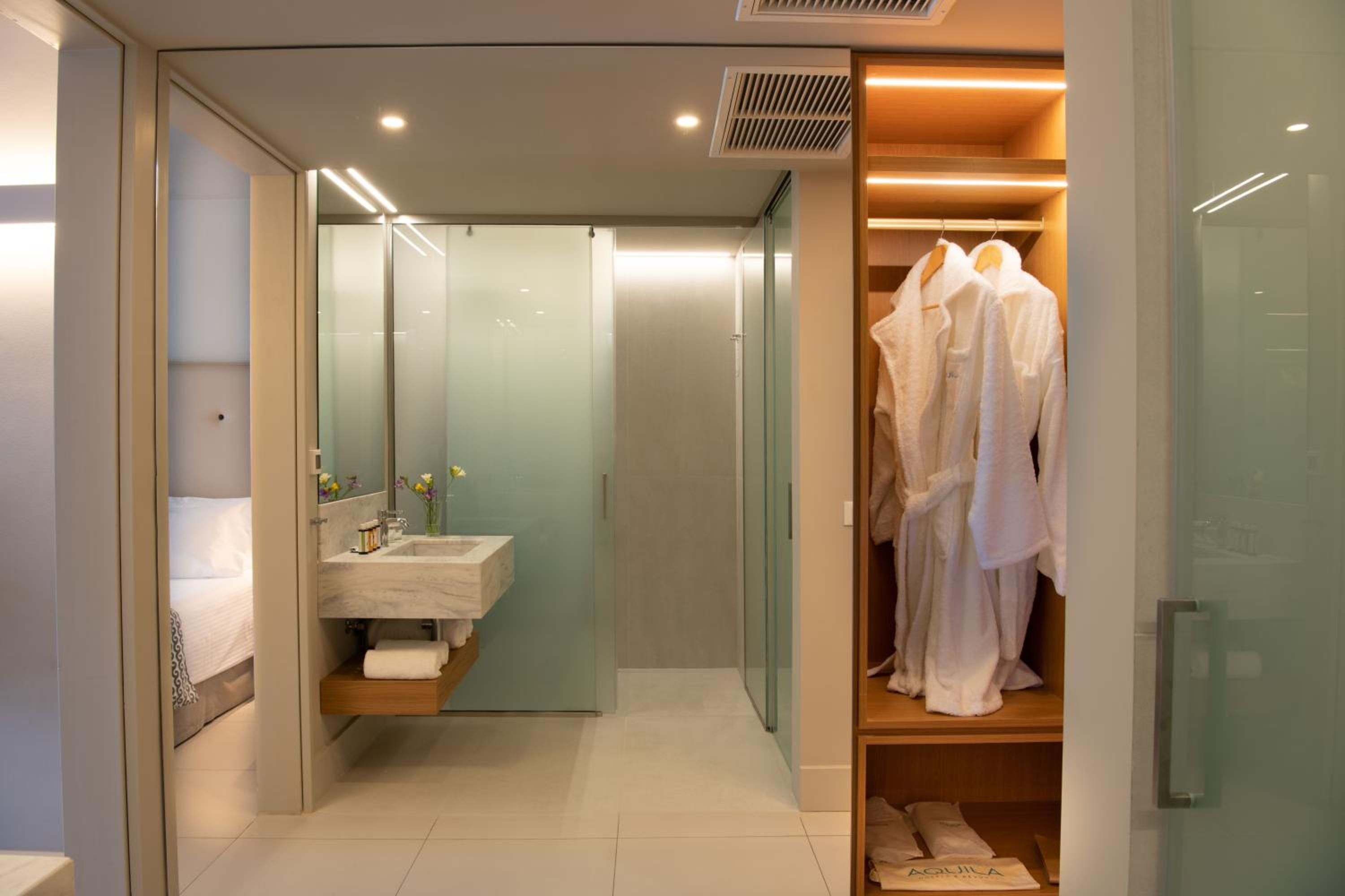 Classic Room, Sea View - Photo 2