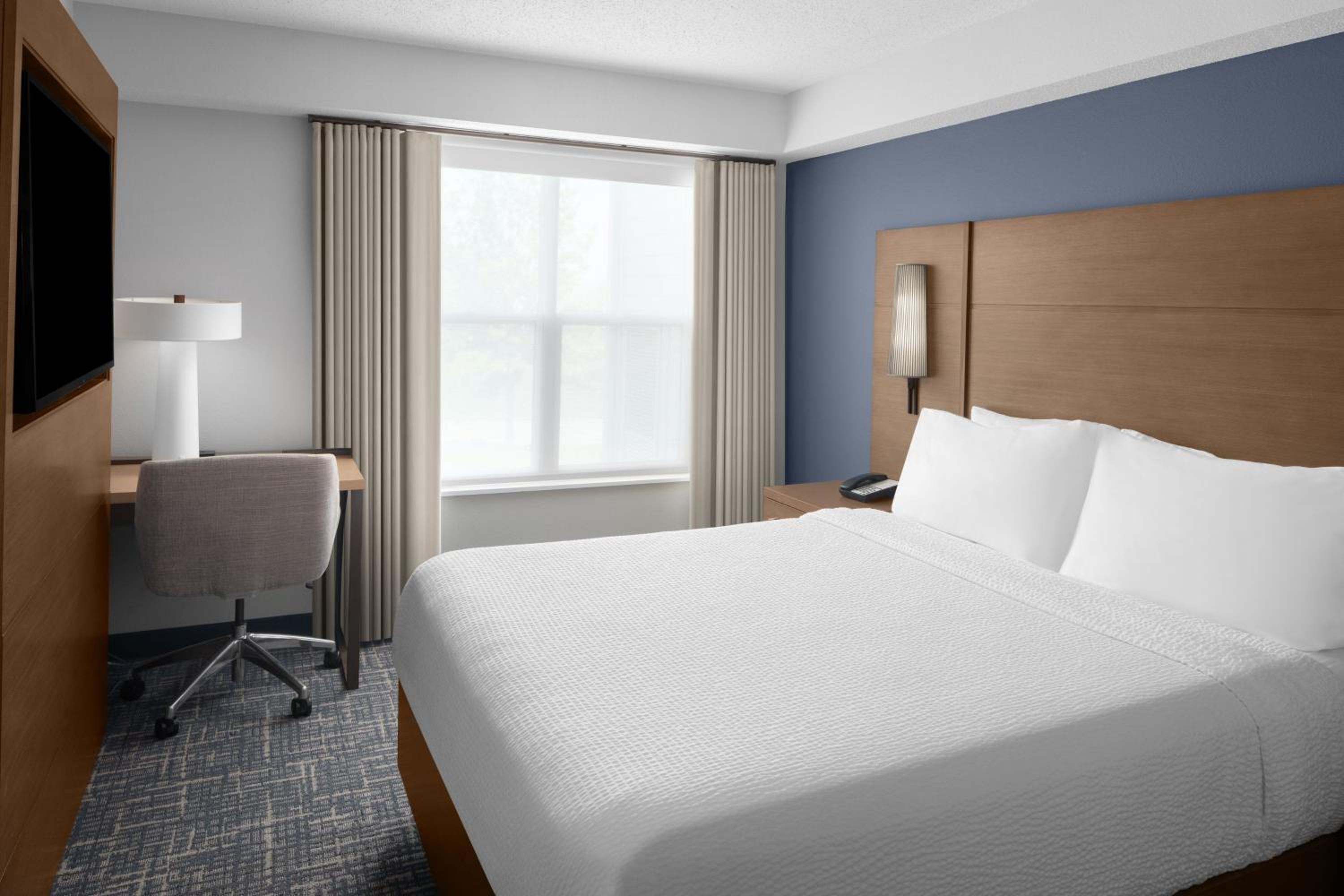 Two-Bedroom Suite - Photo 1