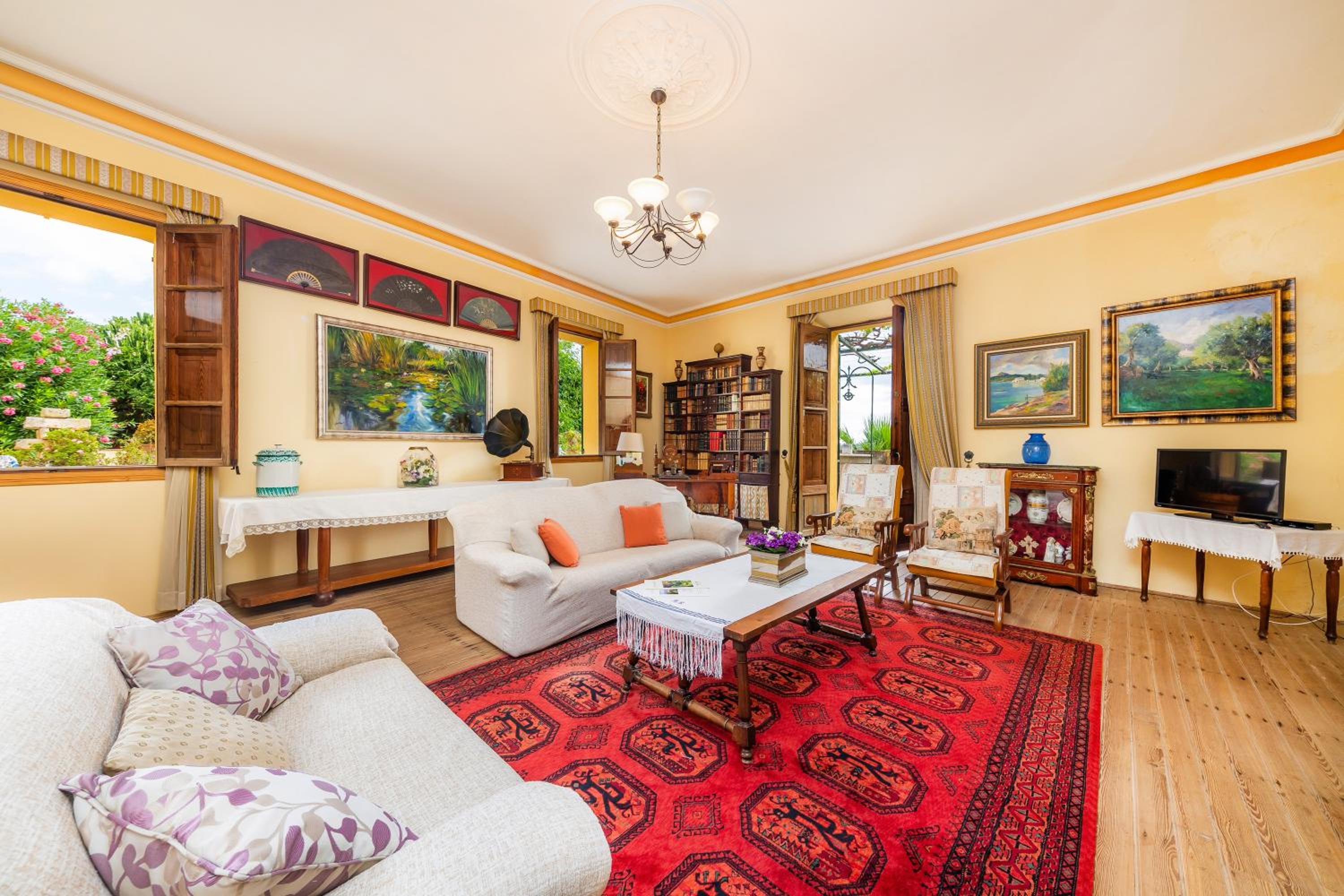Villa con vistas al jardín