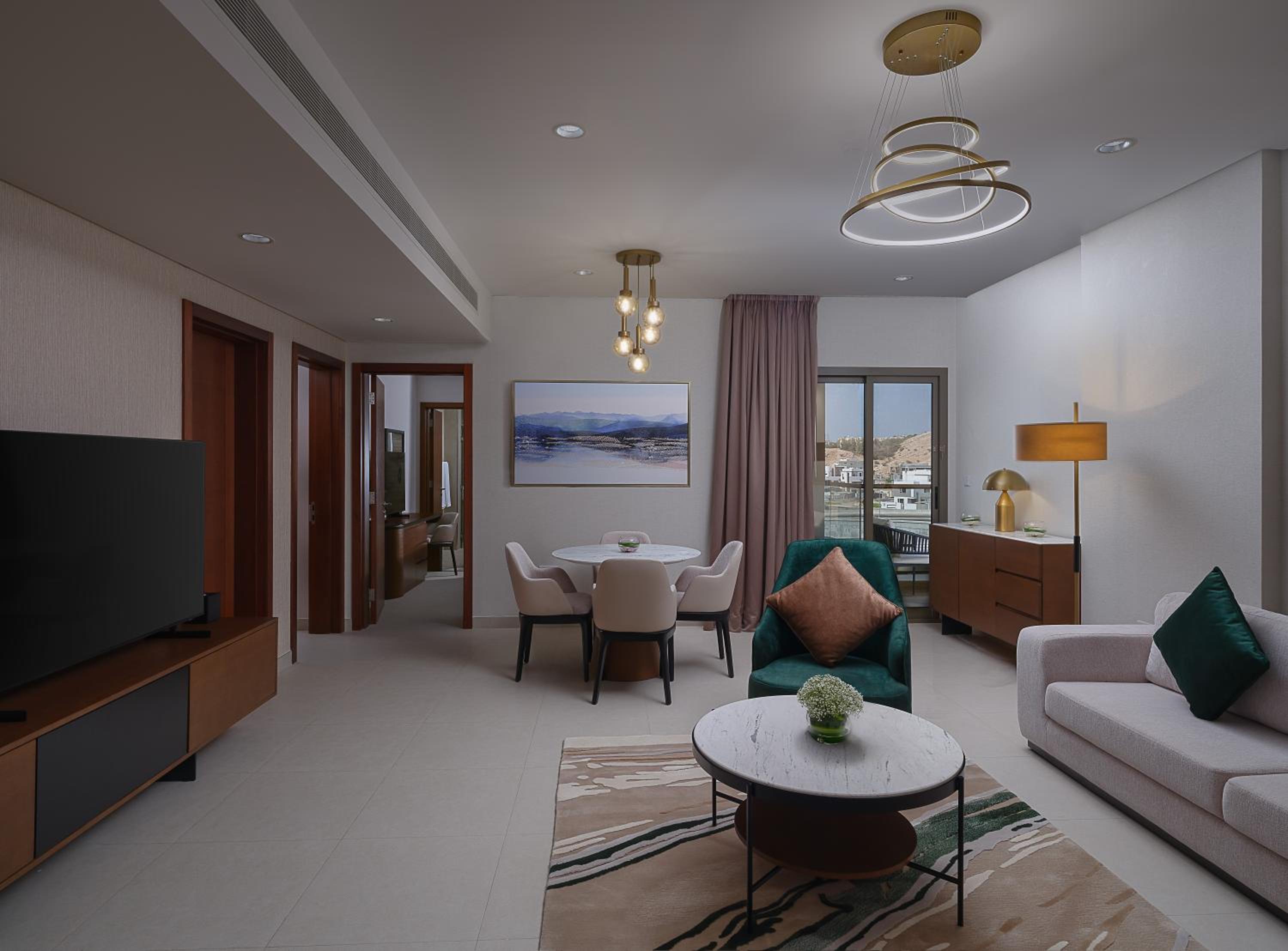 Two-Bedroom King Suite - Photo 5
