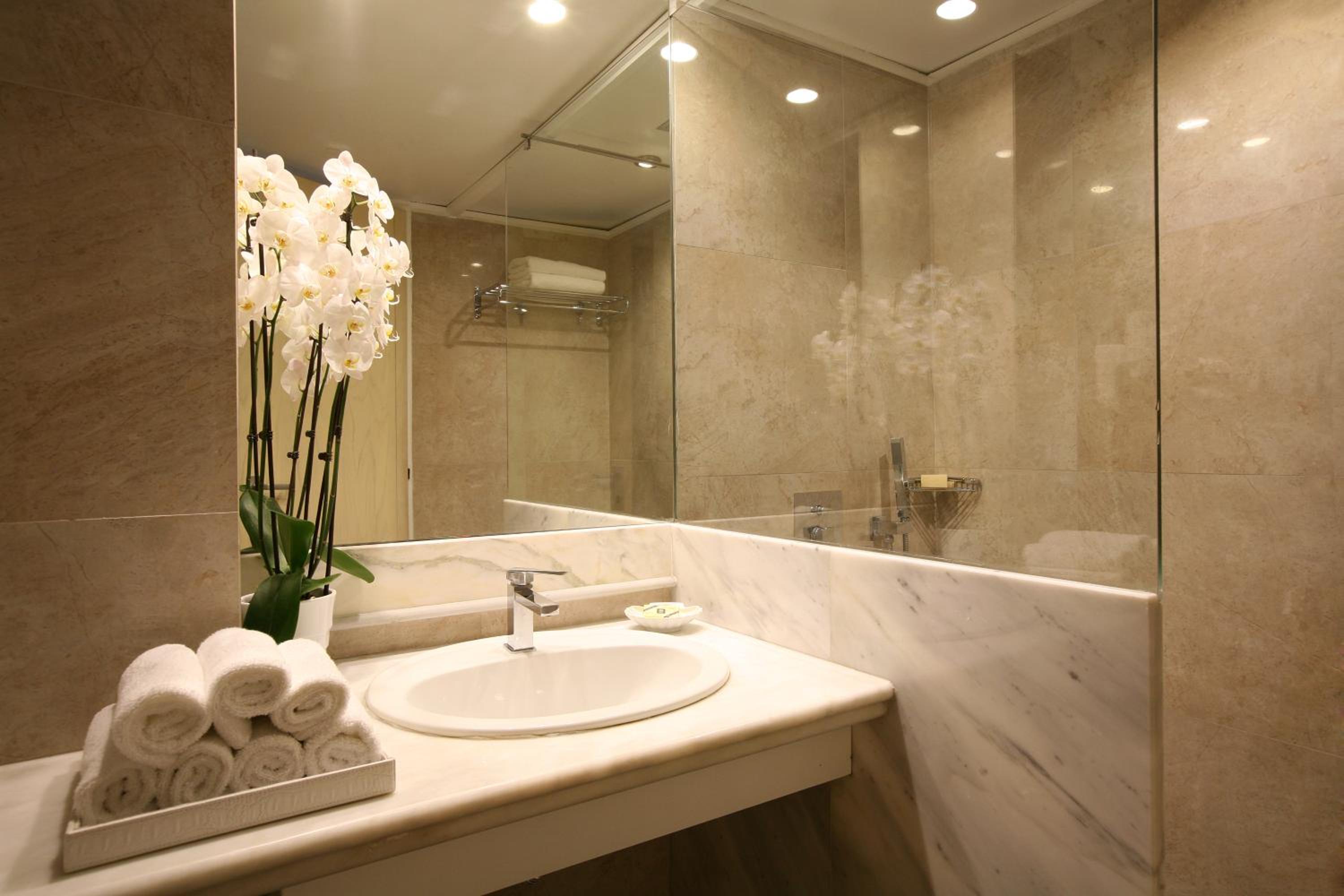 Mythica Superior Room, Sea View - Photo 4