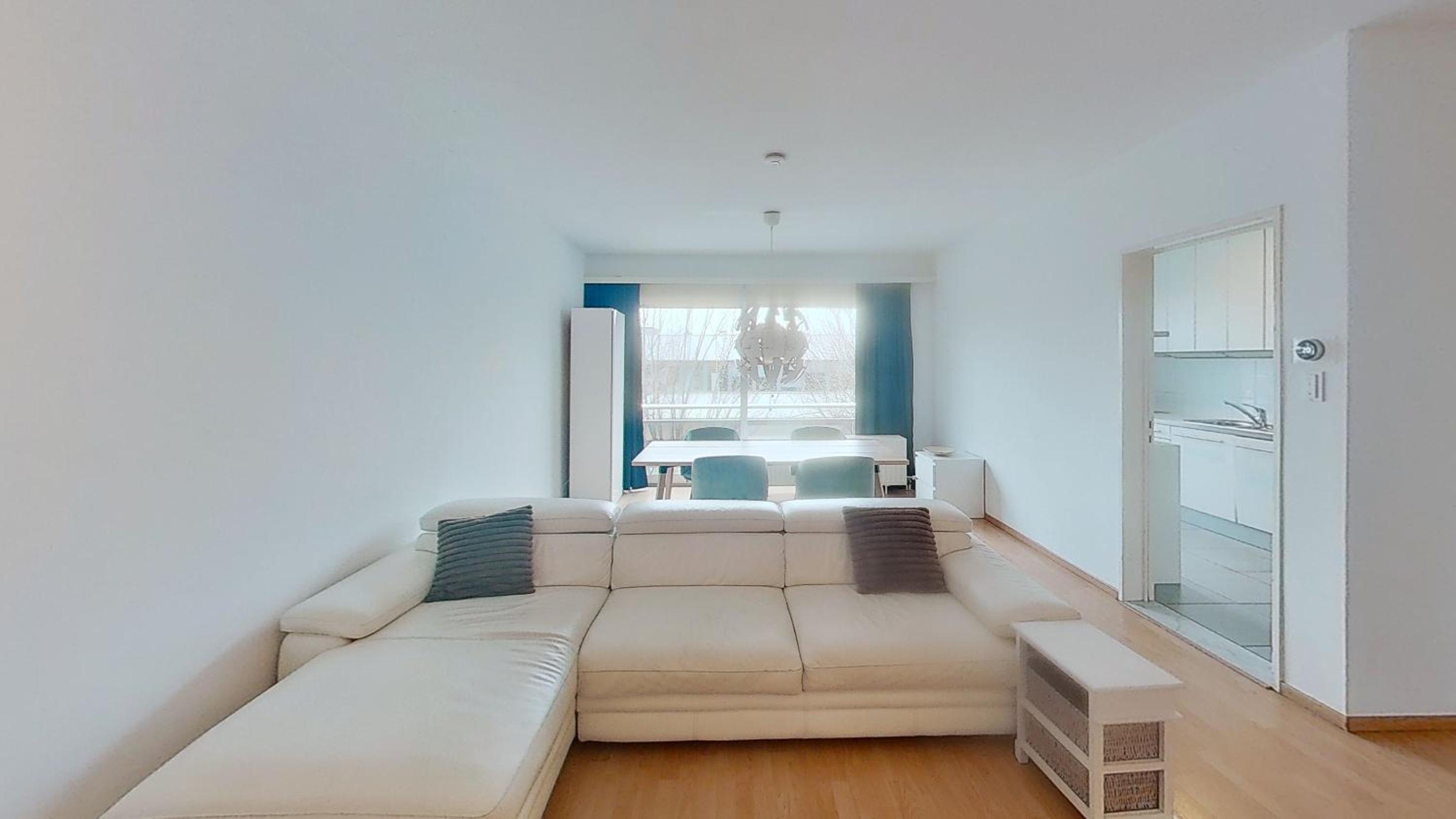 Two-Bedroom Apartment - Photo 5