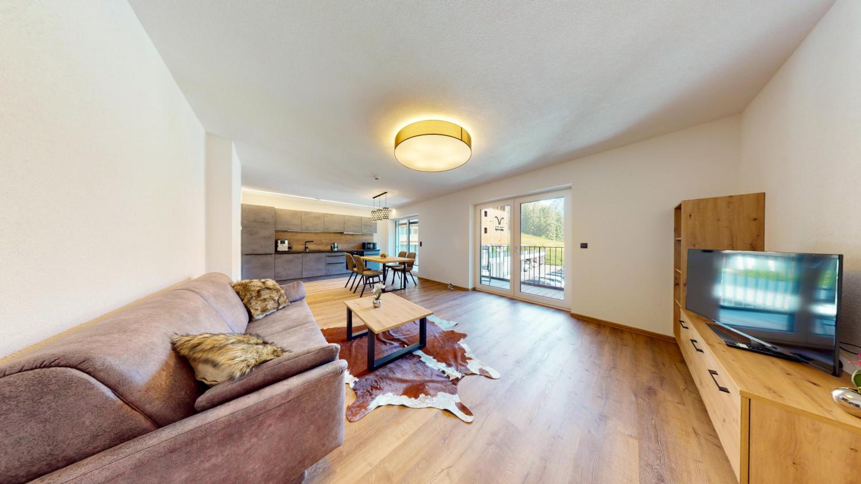 Apartment with Mountain View photo 1