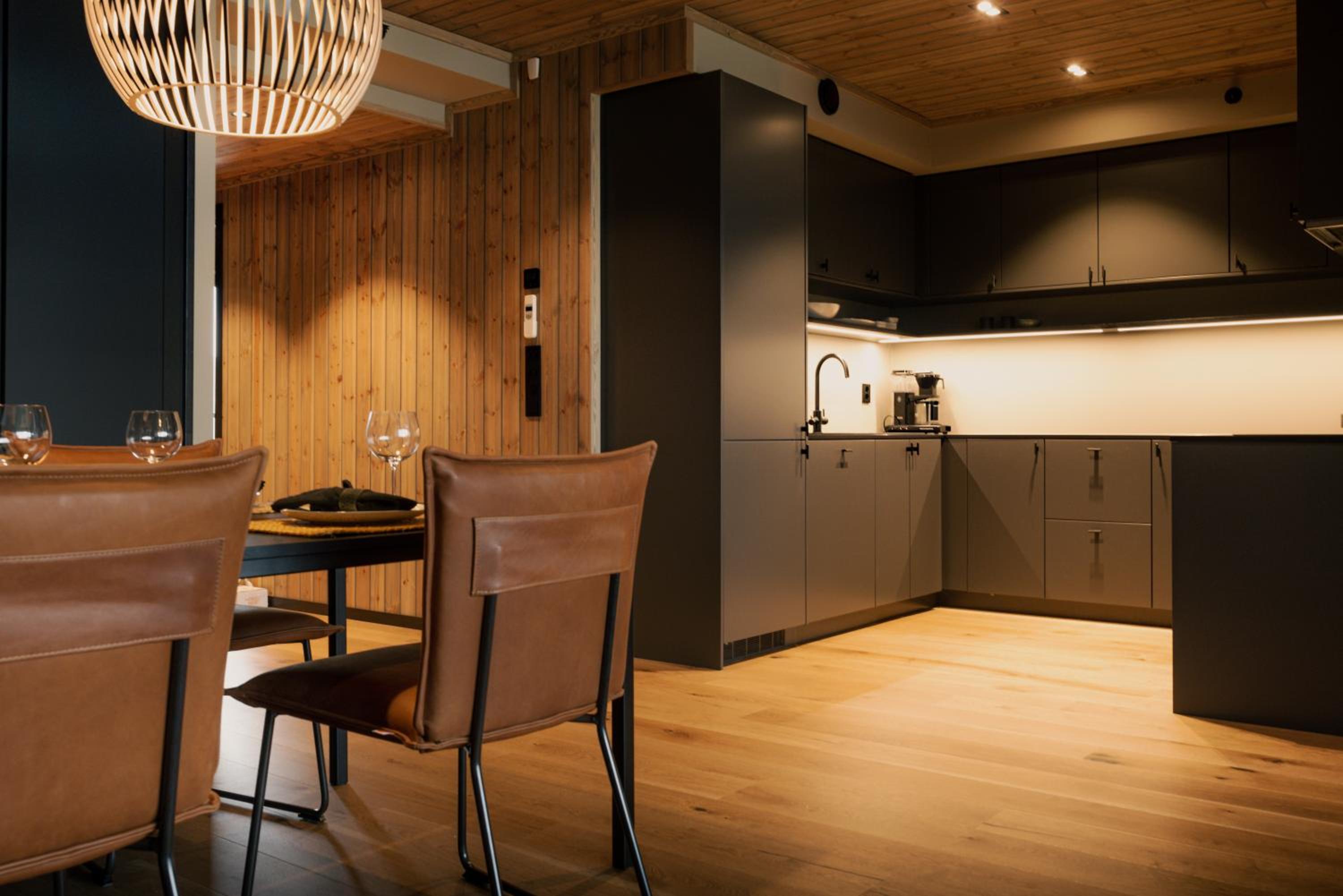 Three-Bedroom Apartment (incl. indoor parking) - Photo 6