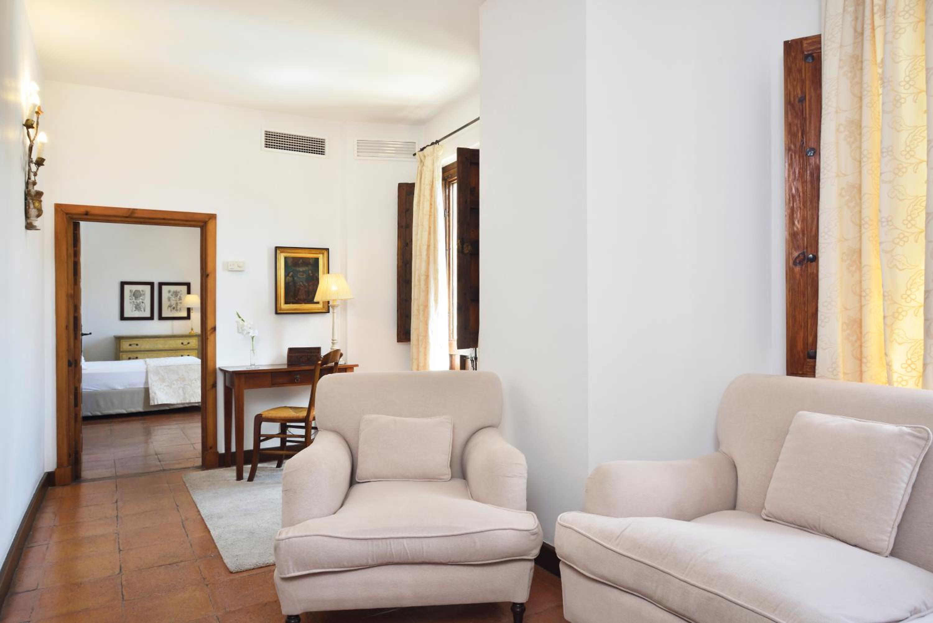 Suite con vistas a la Catedral  - Photo 6