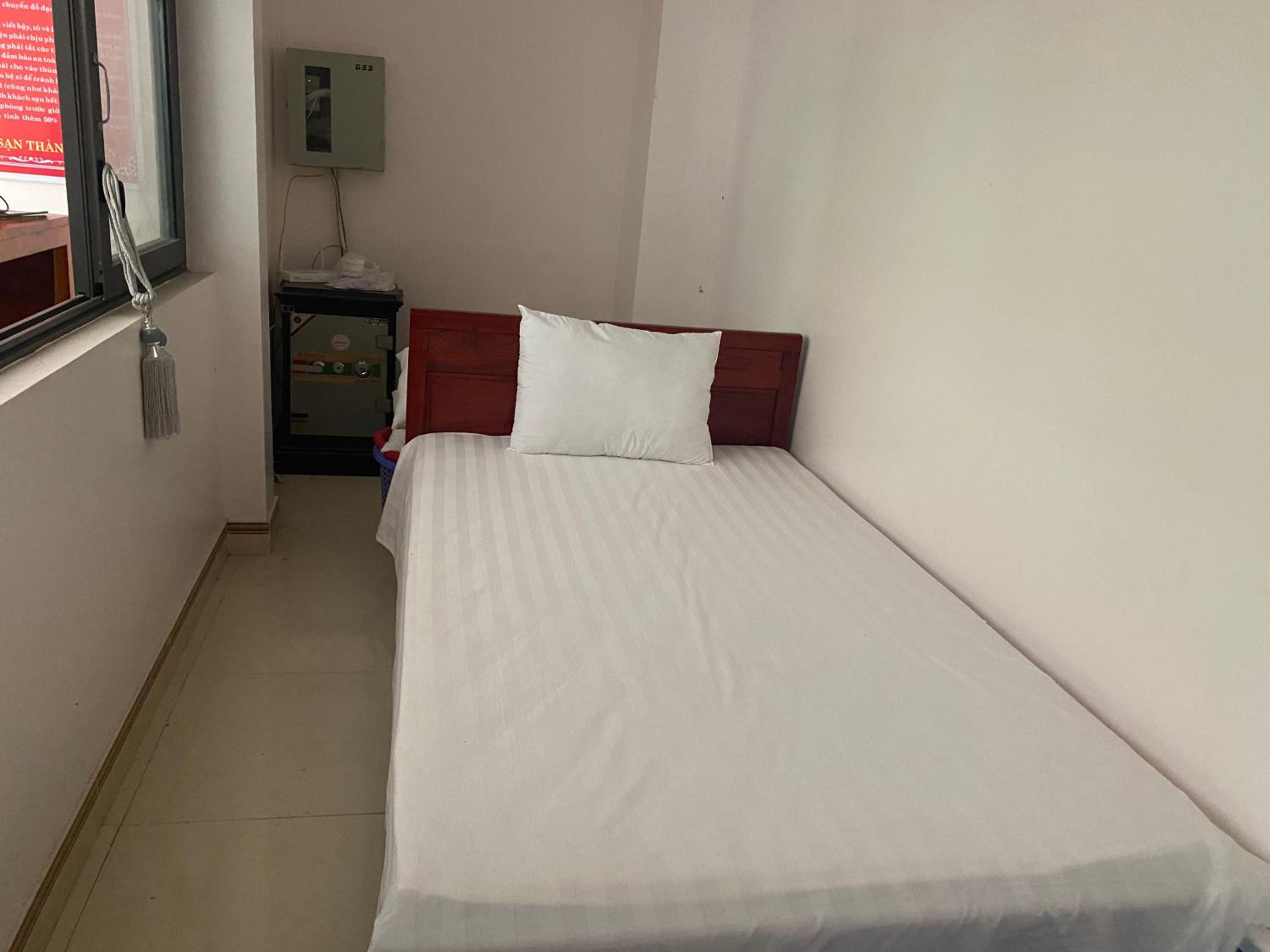 Single Room photo 3