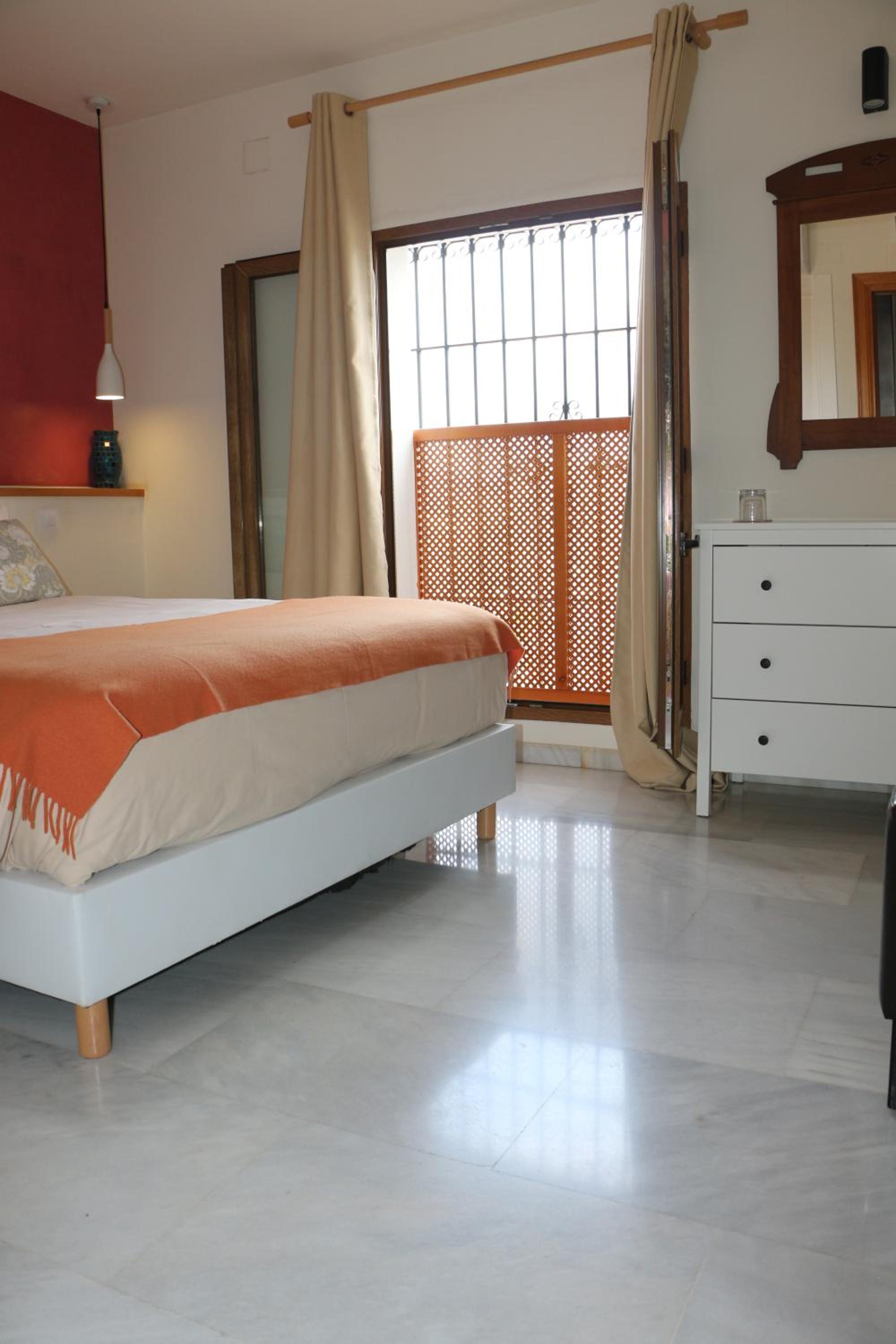 Double Room - Disability Access photo 2