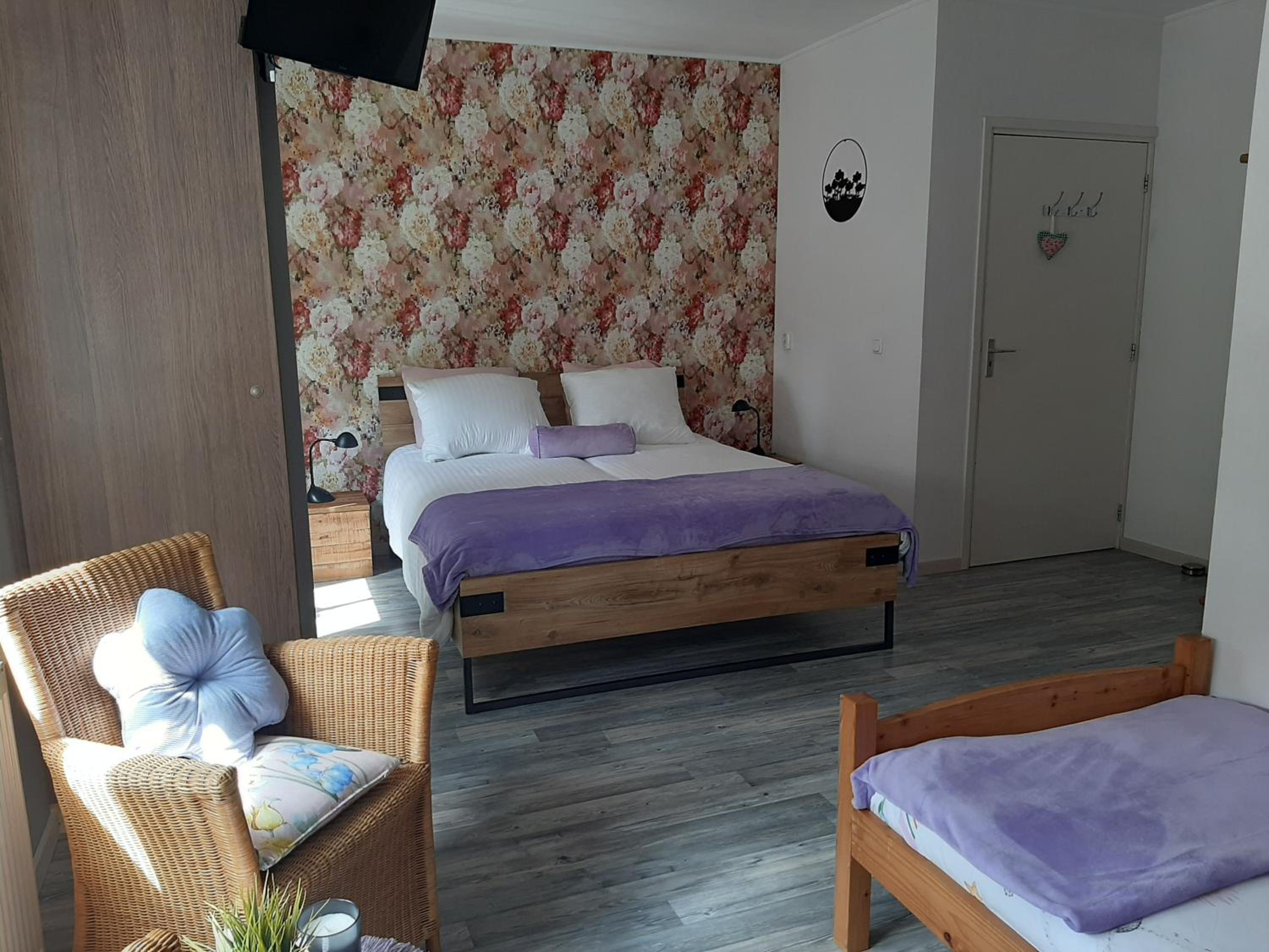 Deluxe Queen Room photo 1