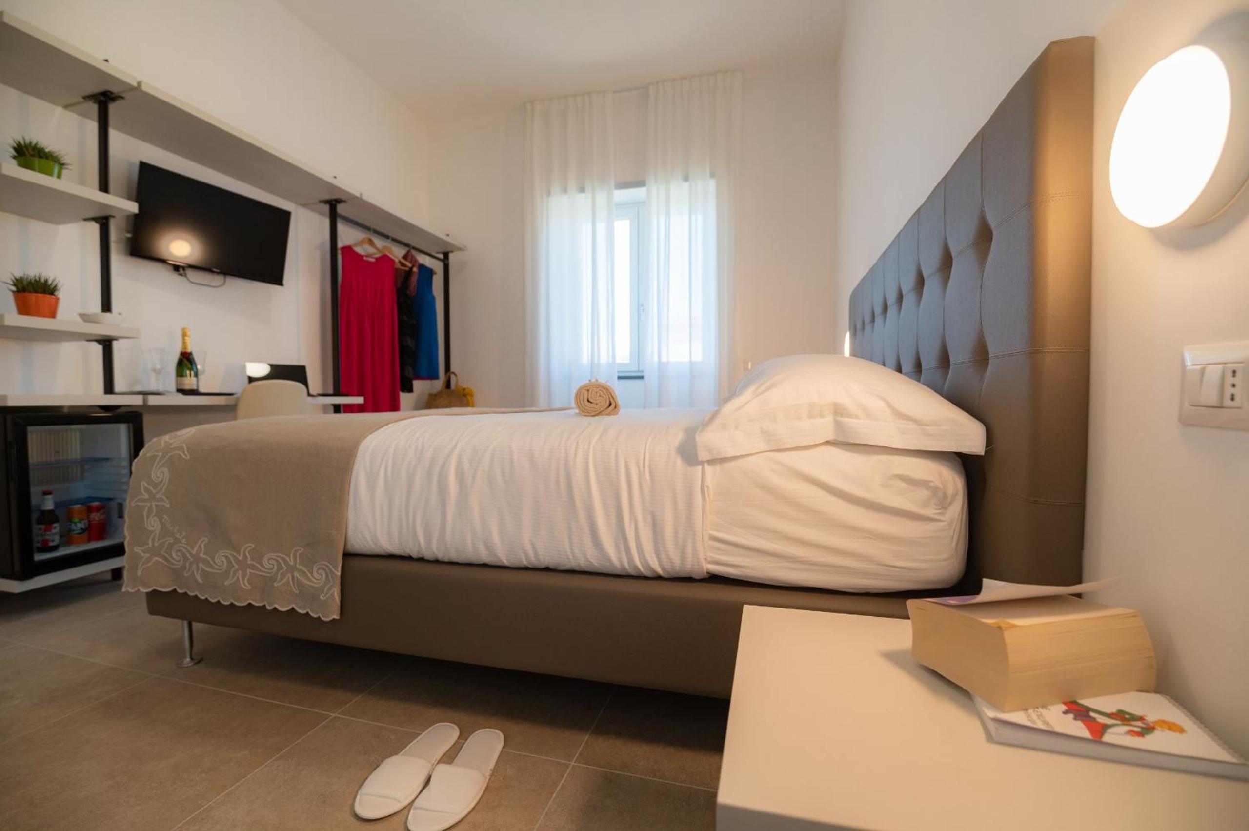 Double or Twin Room with Bathroom