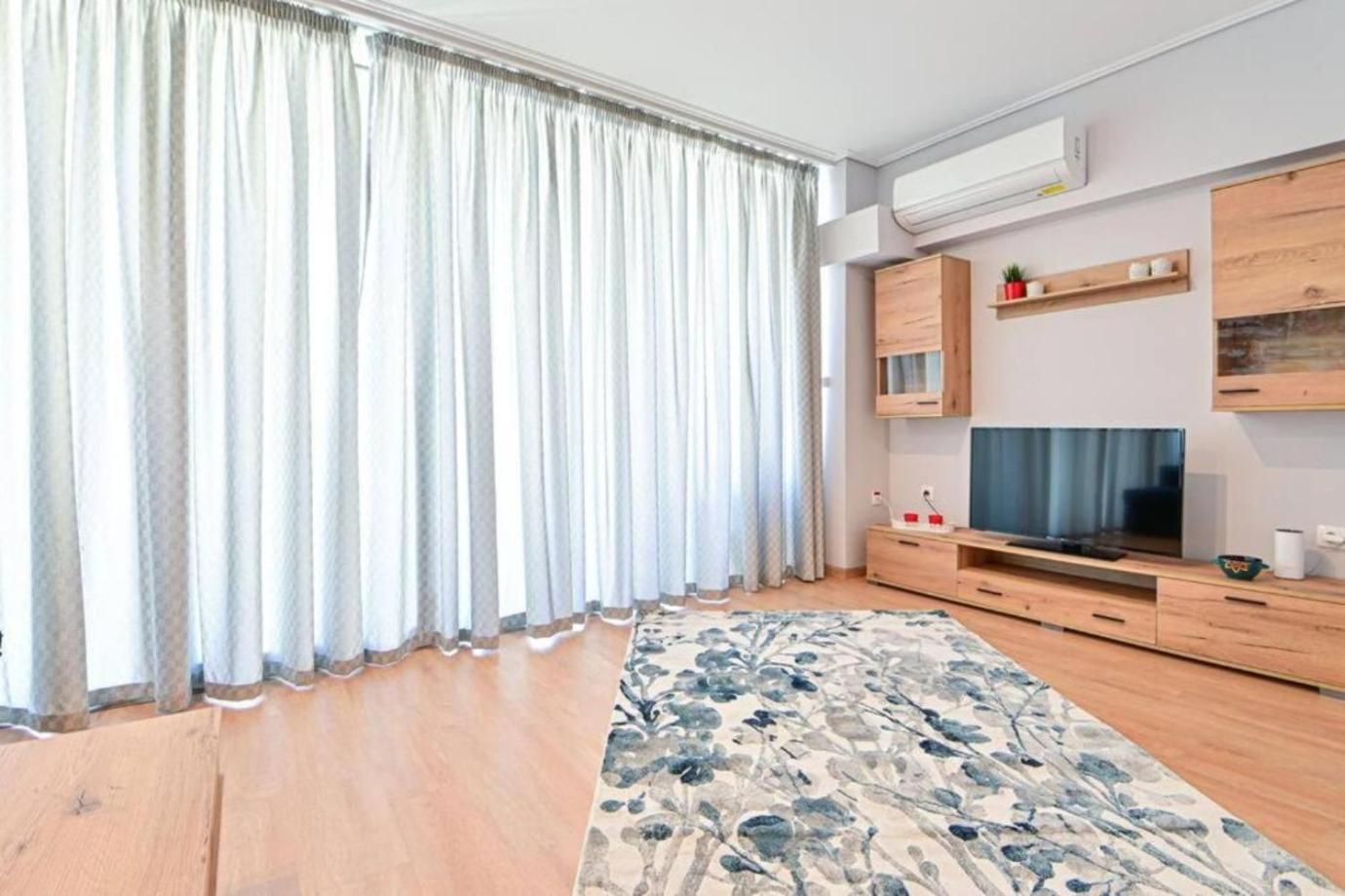 Two-Bedroom Apartment photo 2