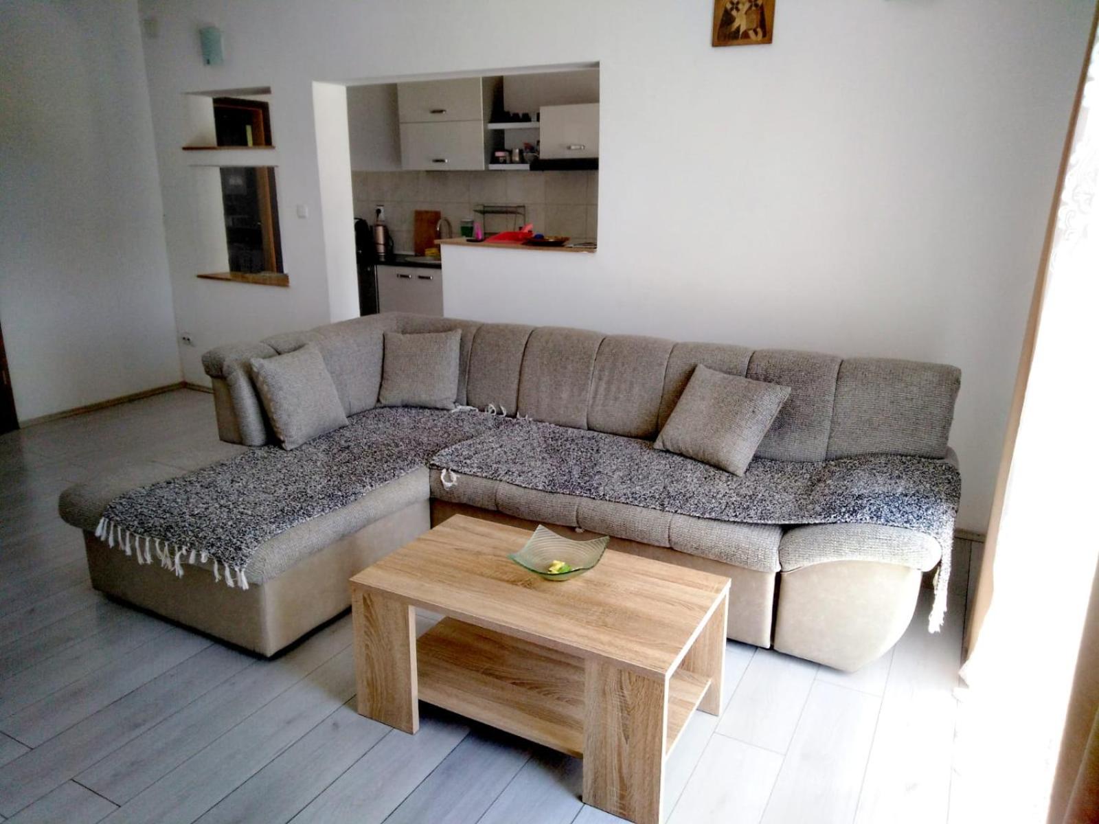One-Bedroom Apartment - Photo 1